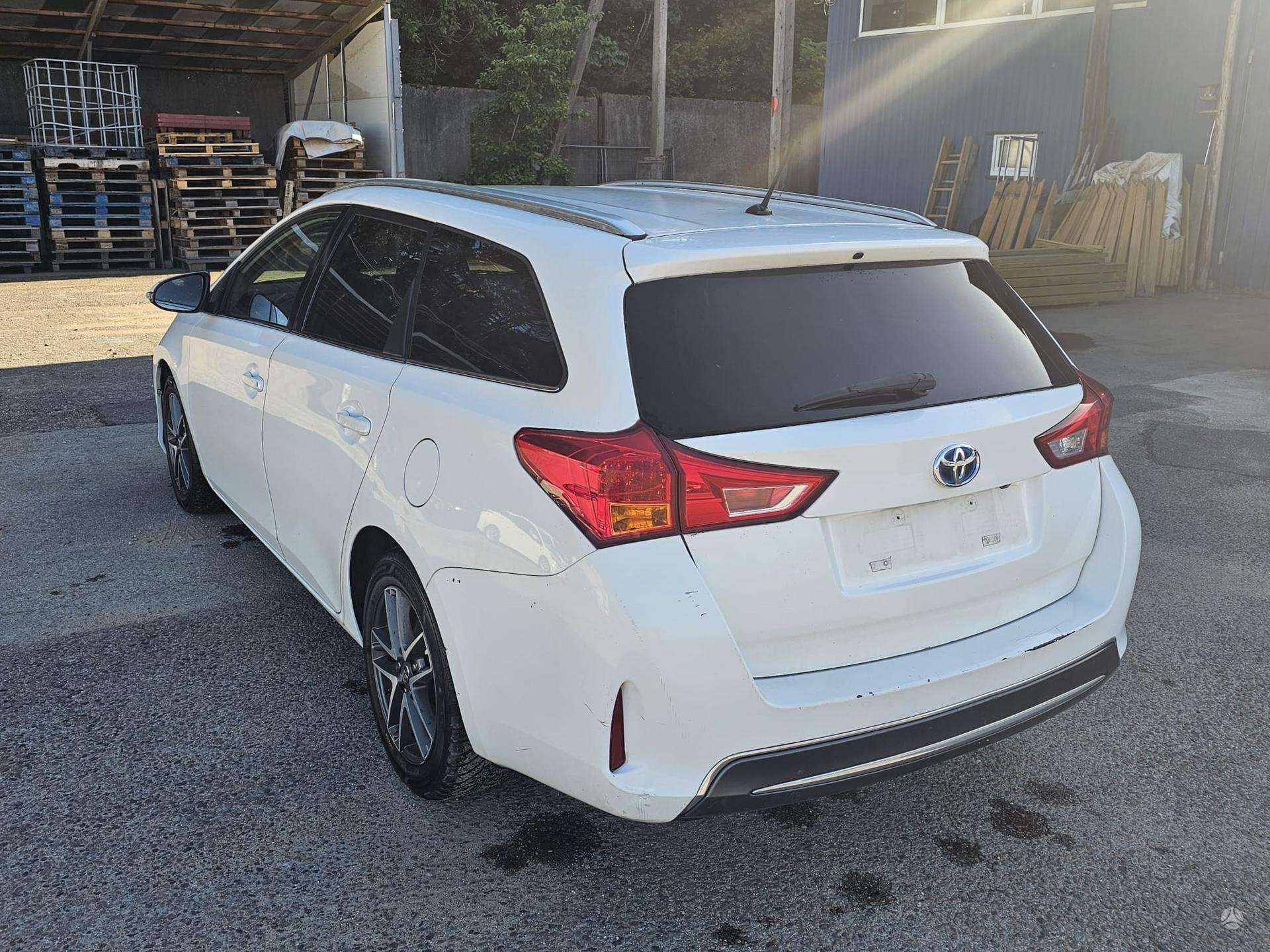 Toyota Auris nuotrauka 7
