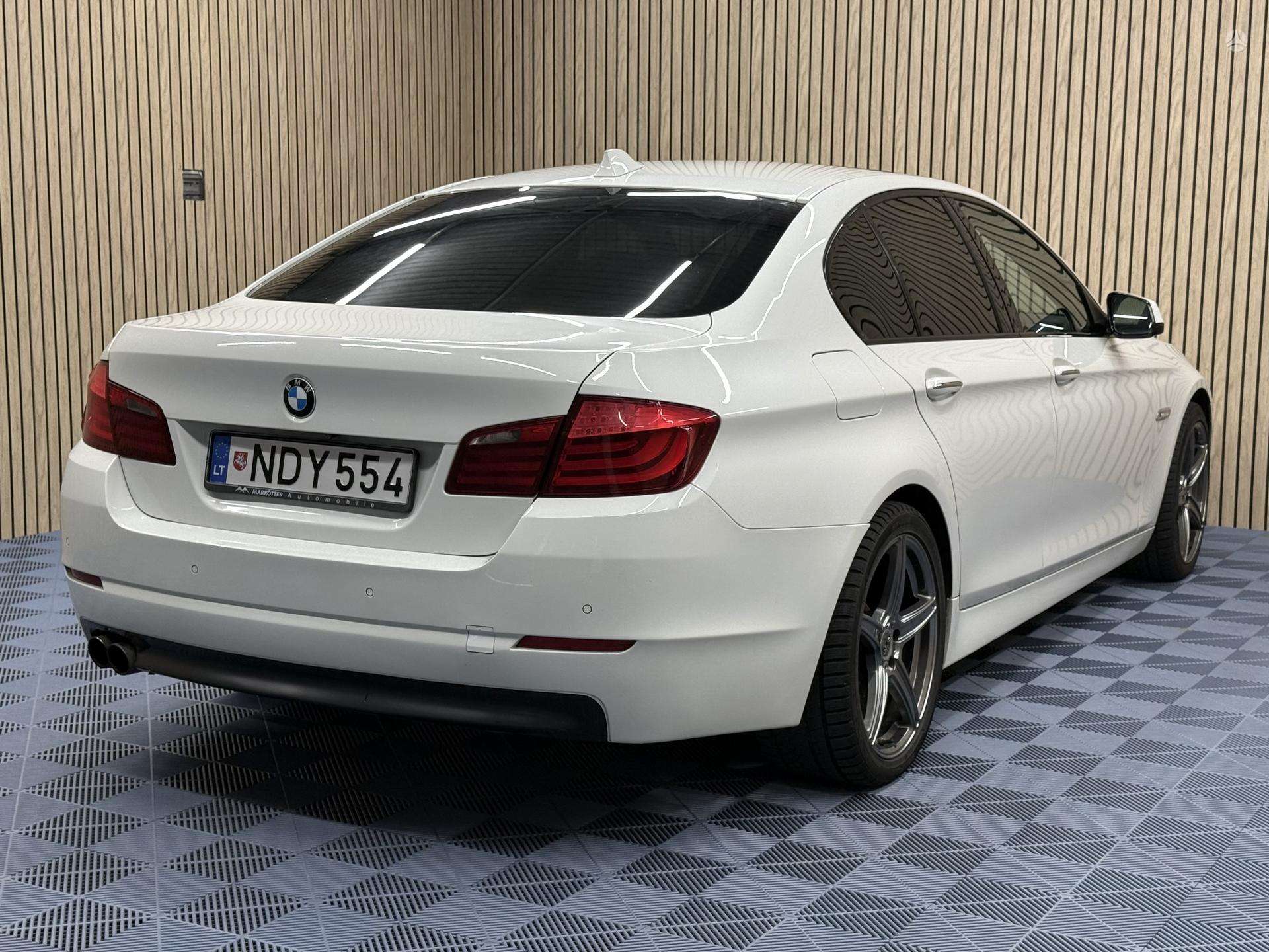 BMW 530