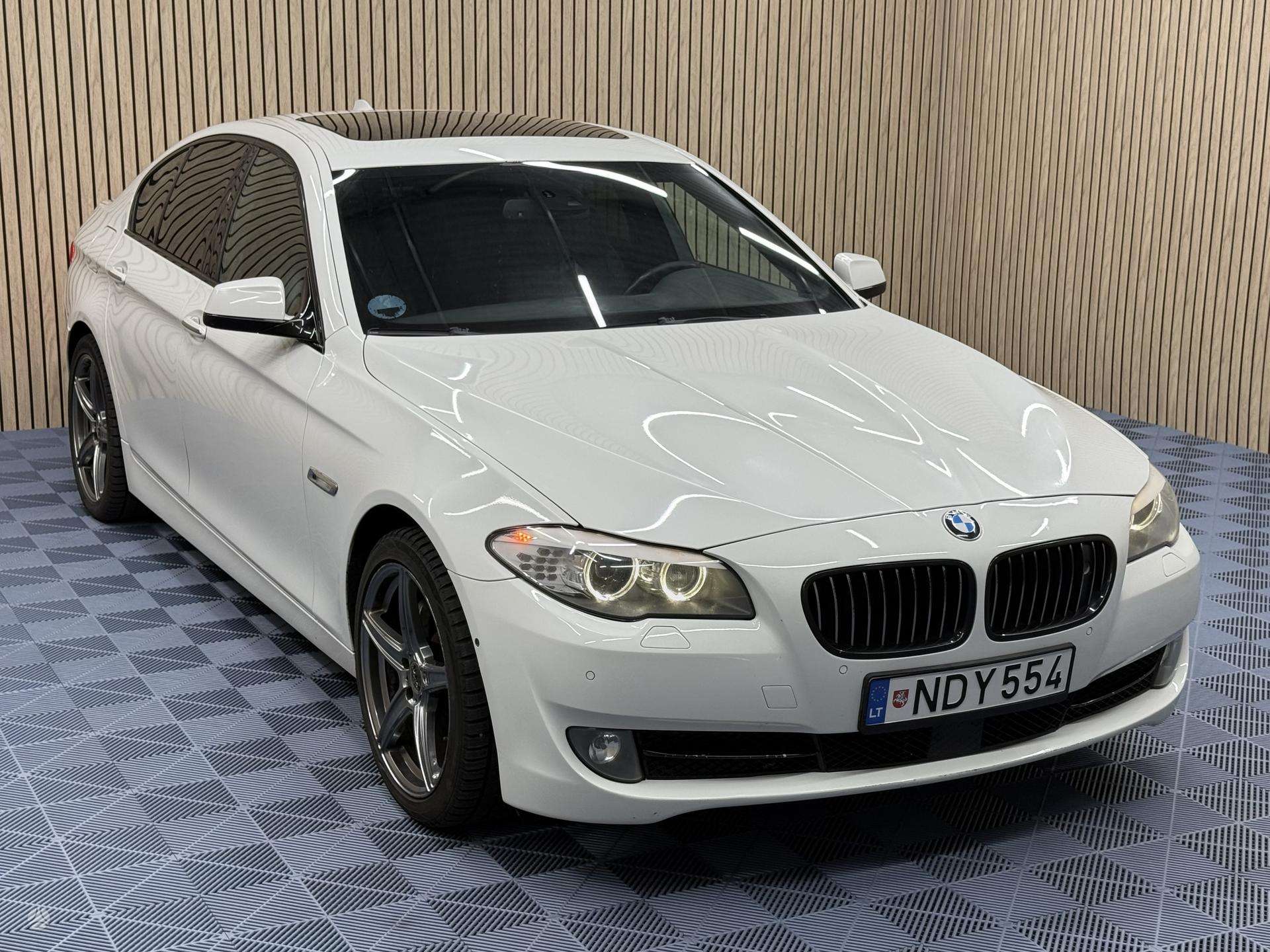 BMW 530
