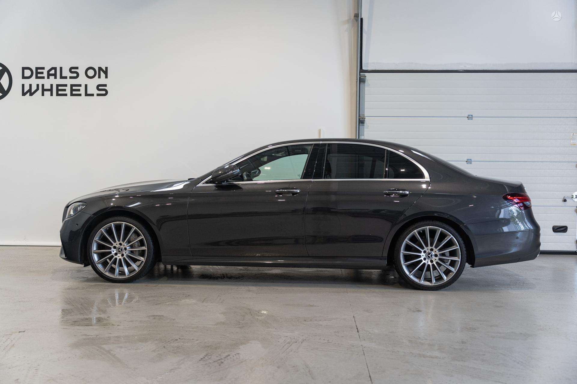 Mercedes-Benz E400