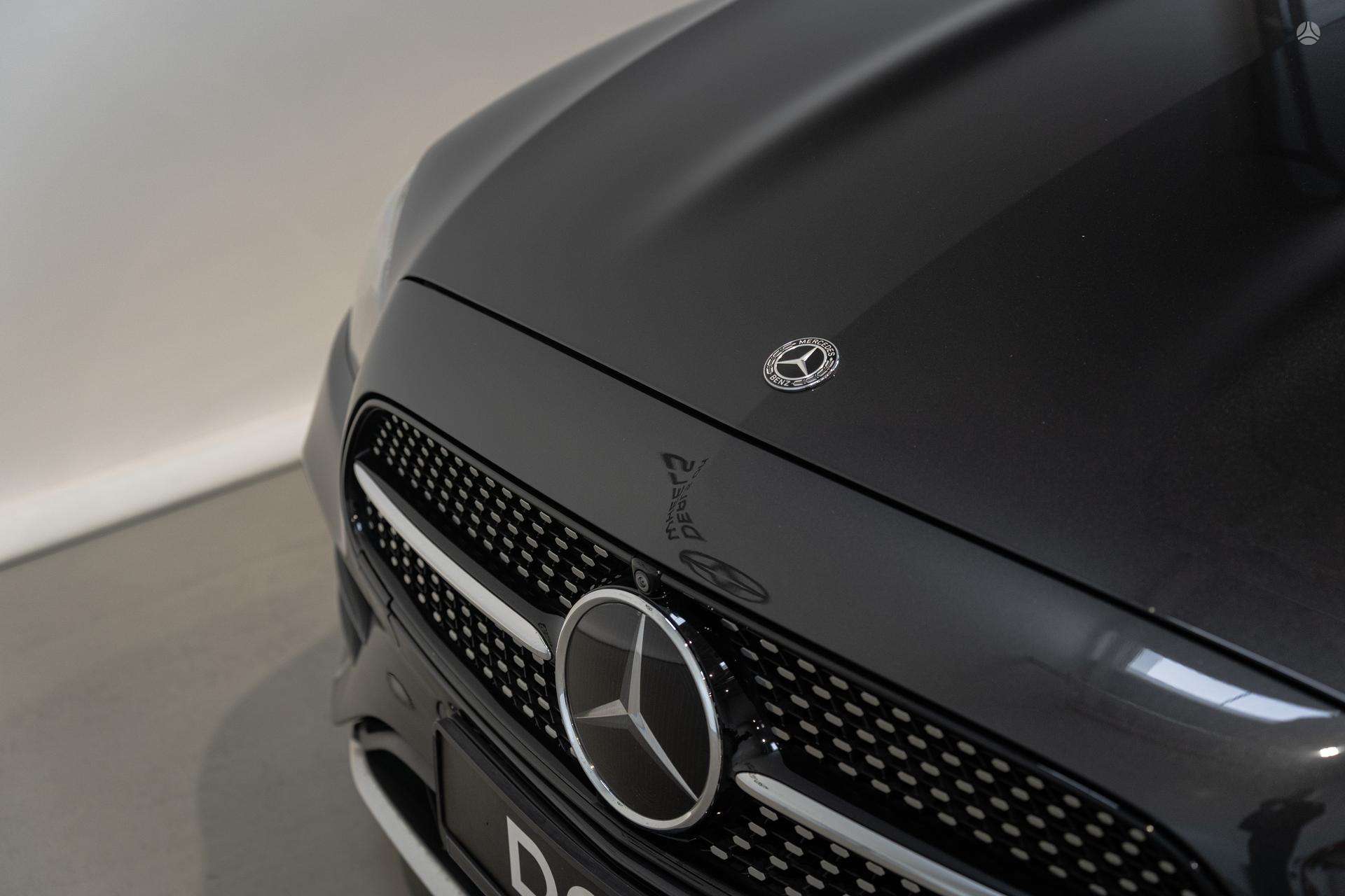 Mercedes-Benz E400