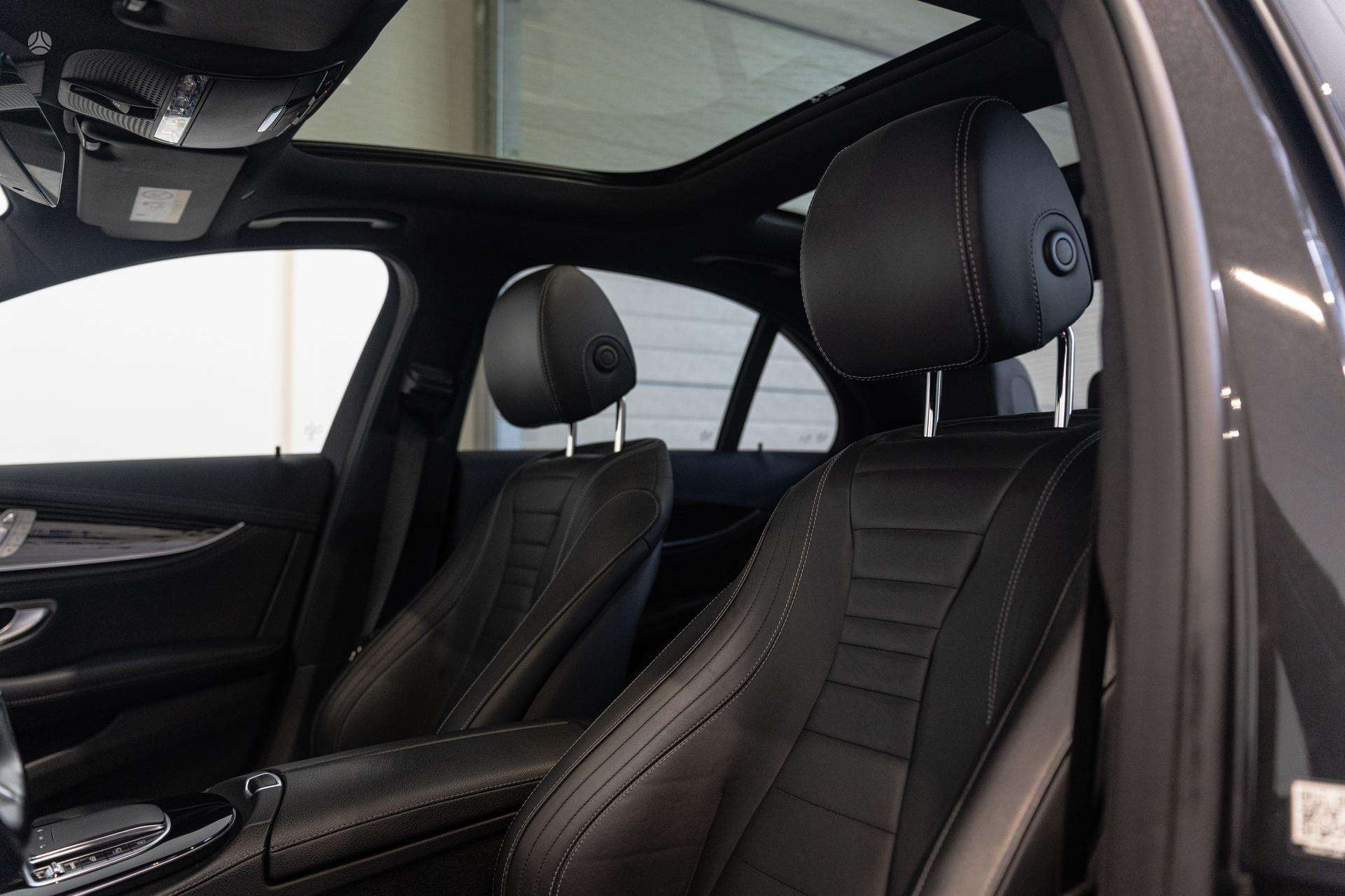 Mercedes-Benz E400