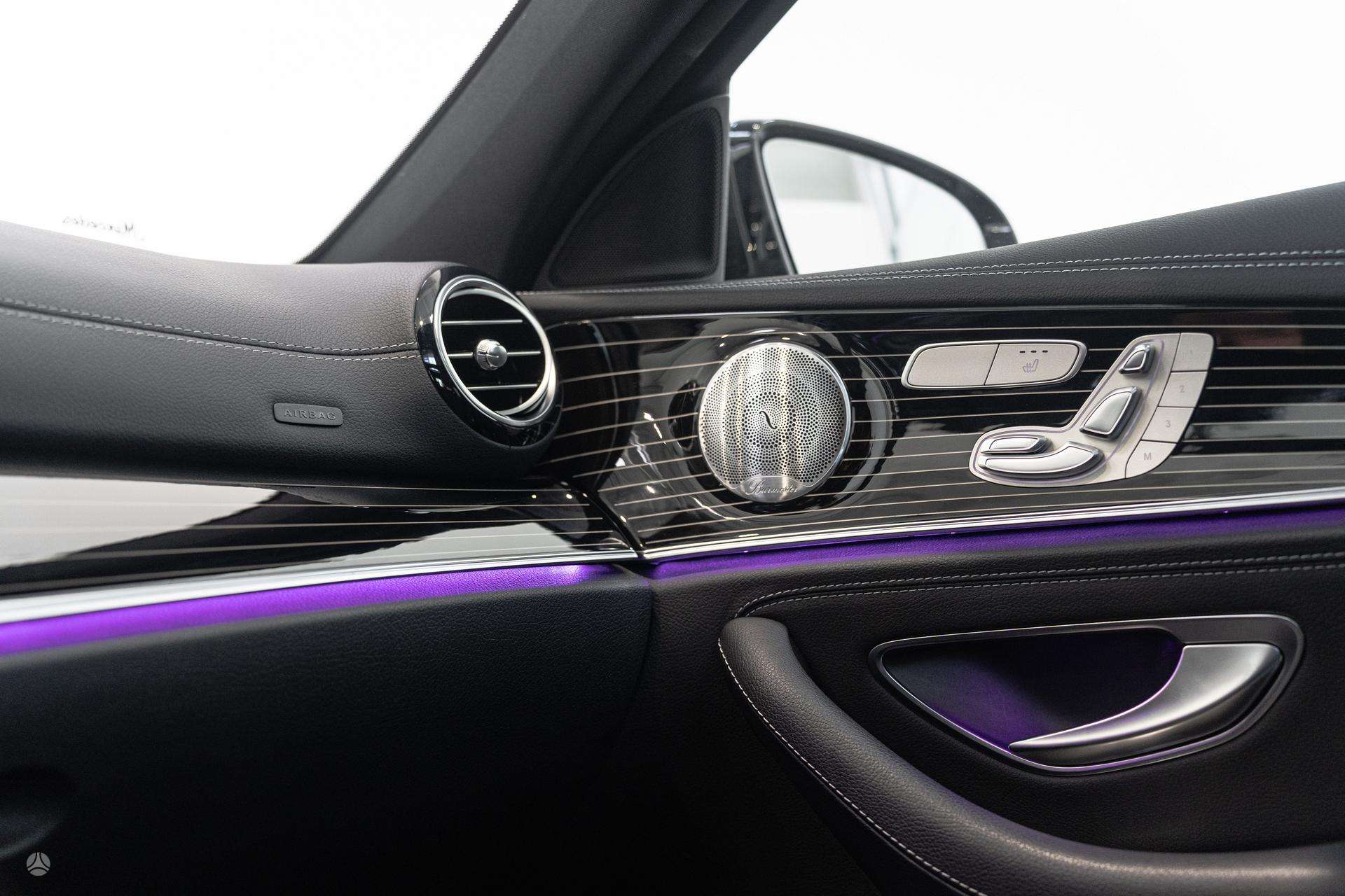 Mercedes-Benz E400
