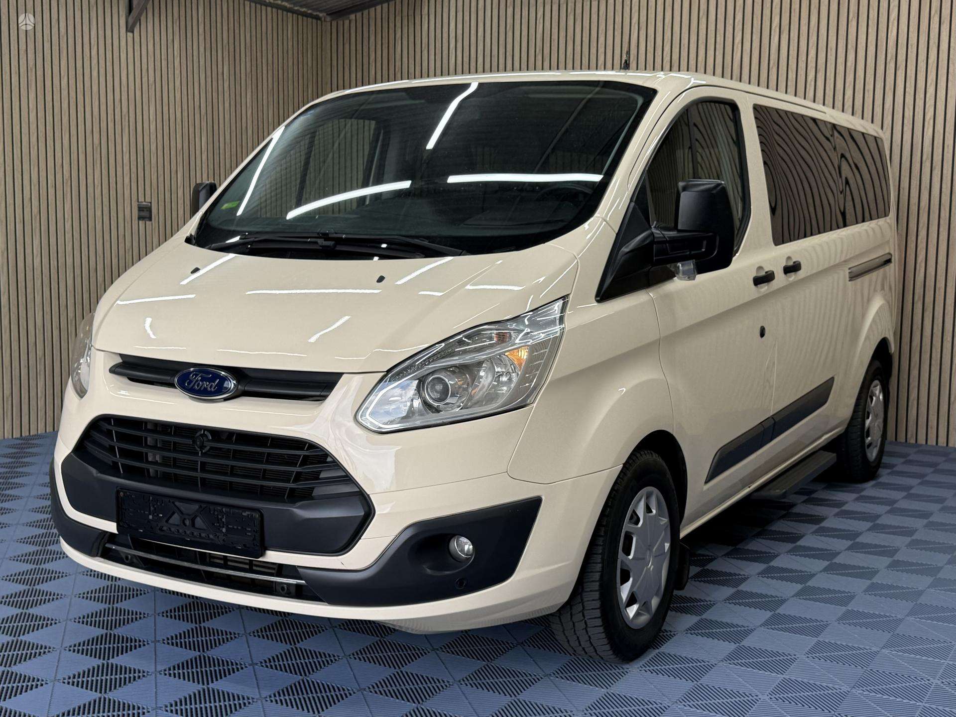 Ford Tourneo Custom