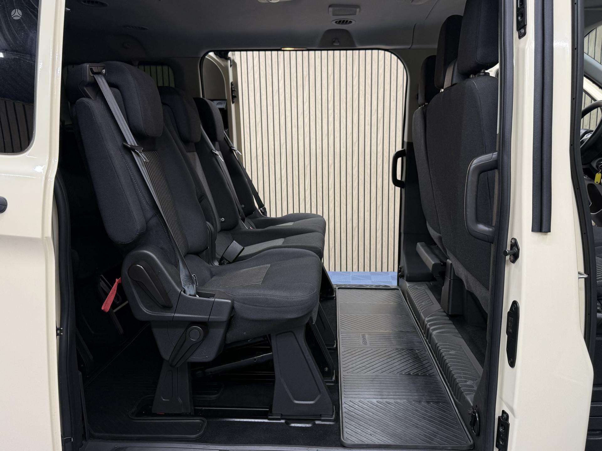Ford Tourneo Custom