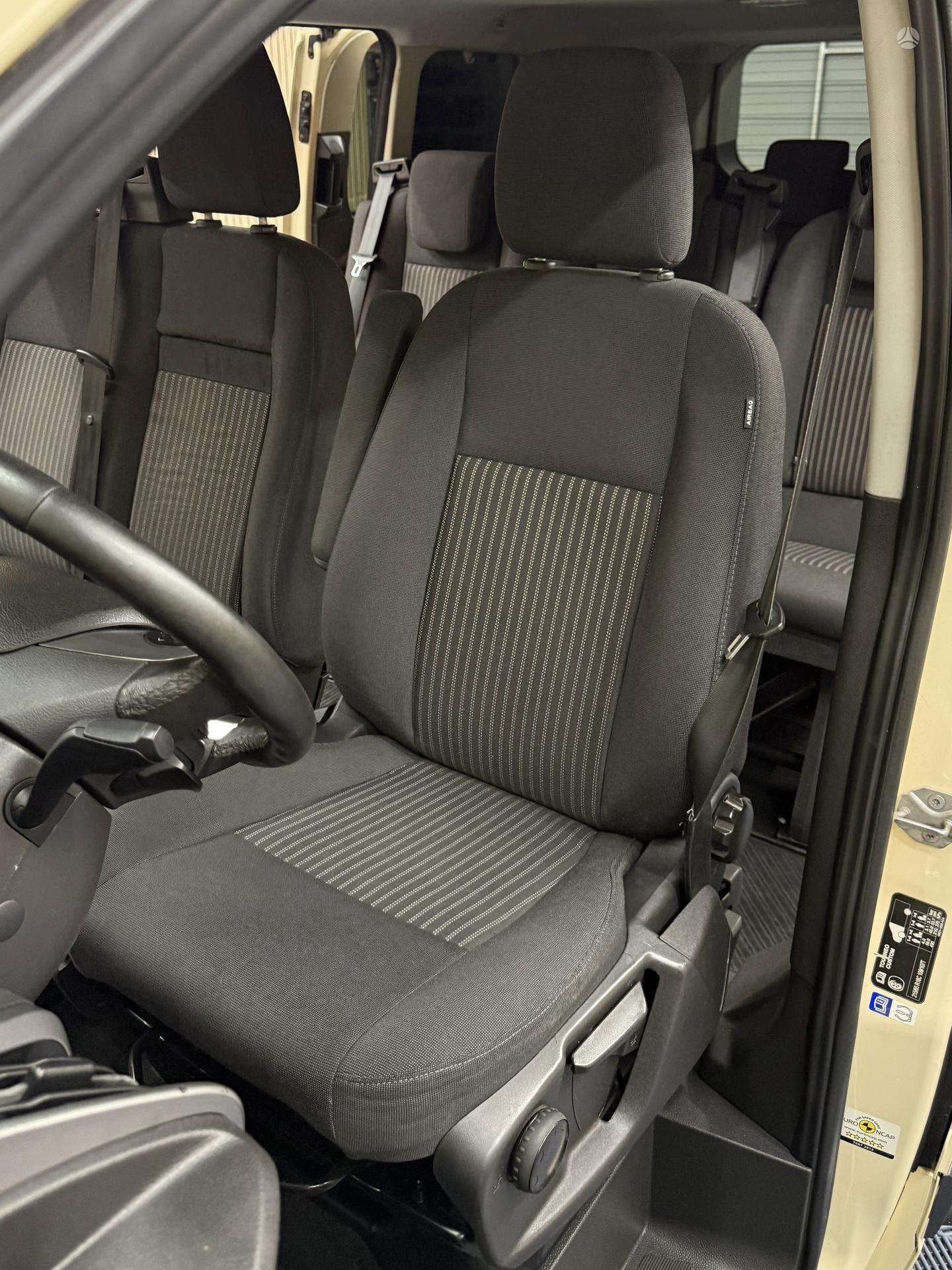 Ford Tourneo Custom