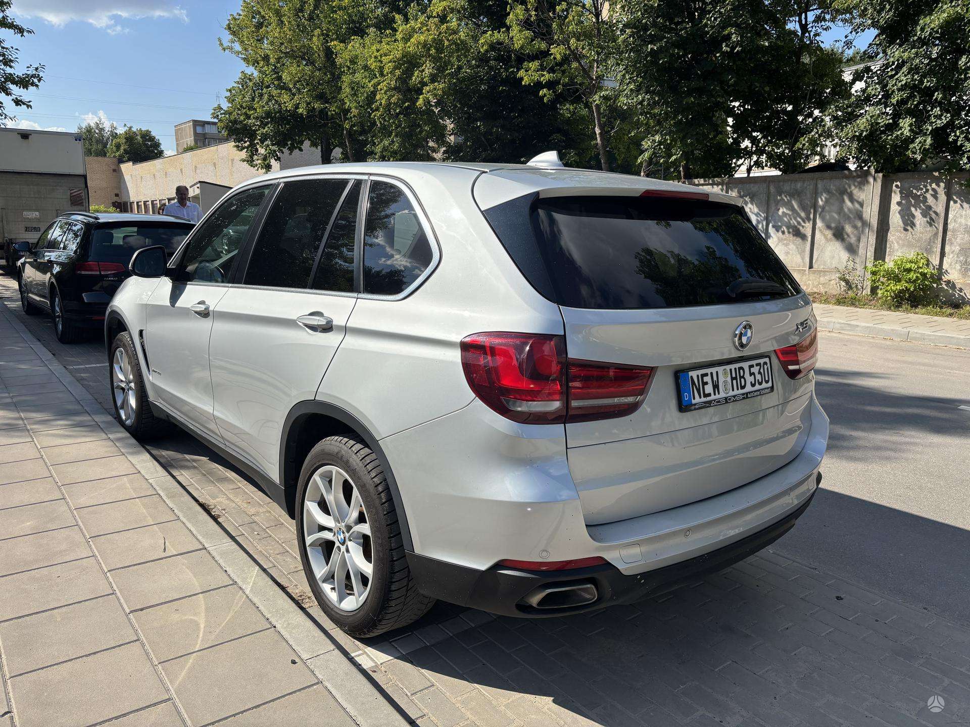 Photo 4 of 4