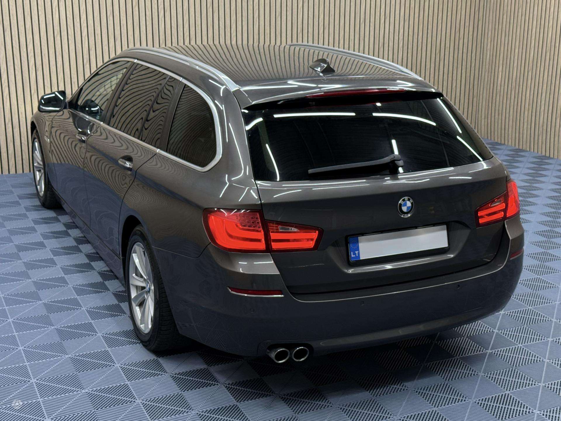 BMW 525