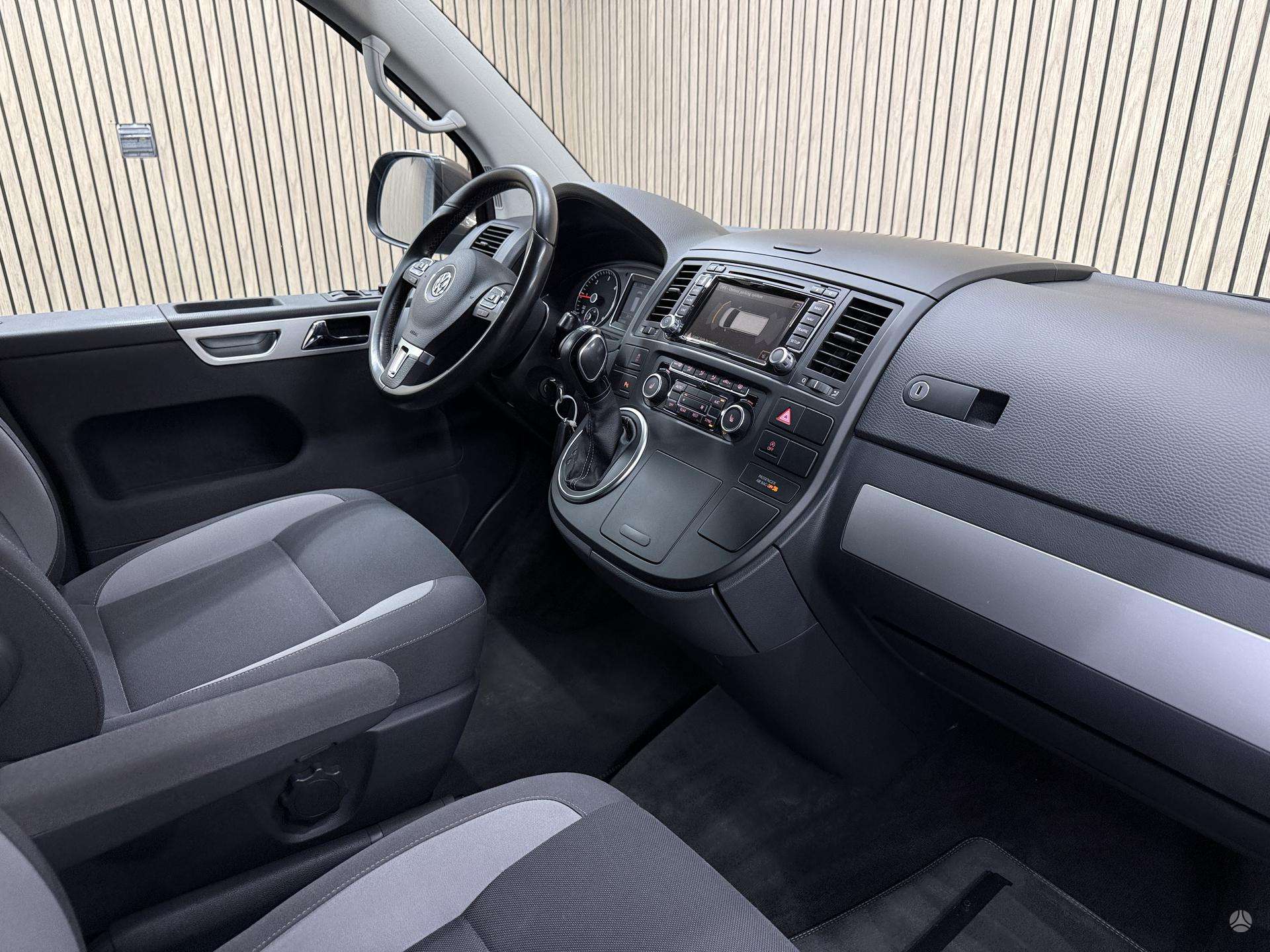 Volkswagen Multivan