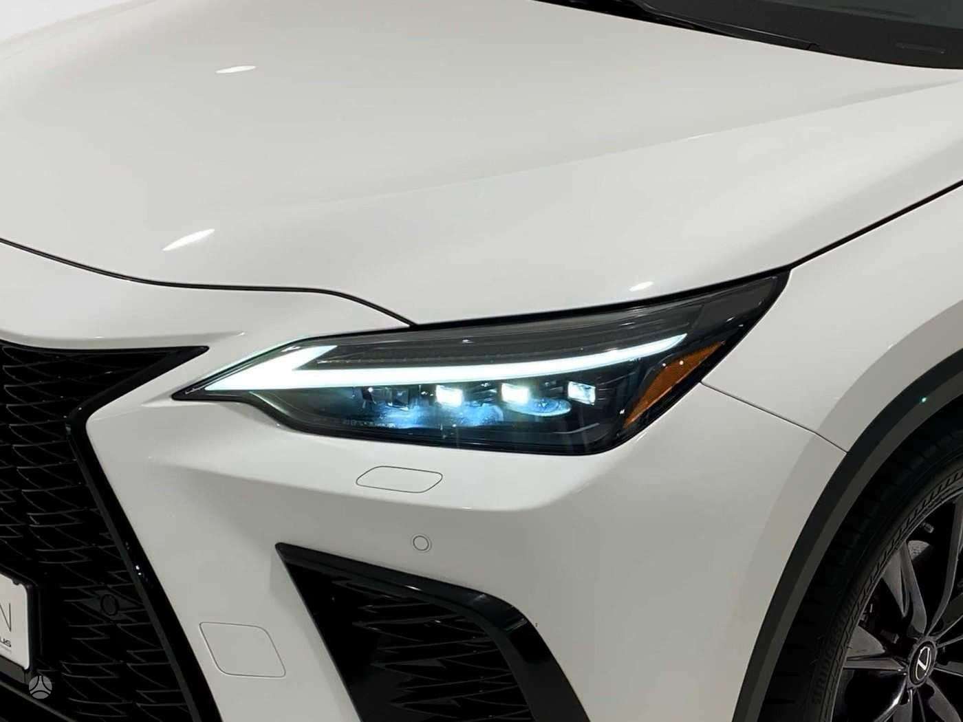 Lexus