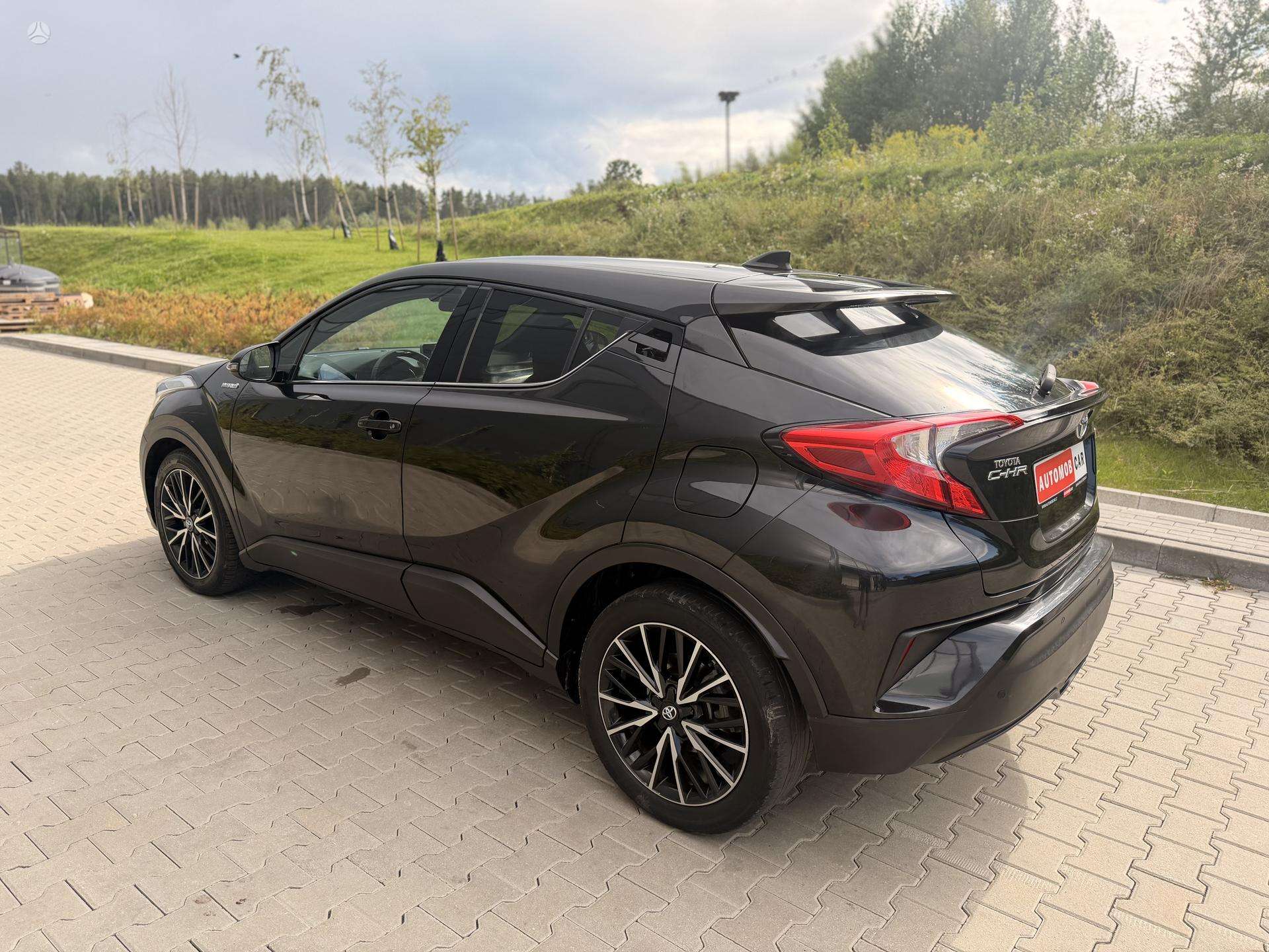 Toyota C-HR nuotrauka 8