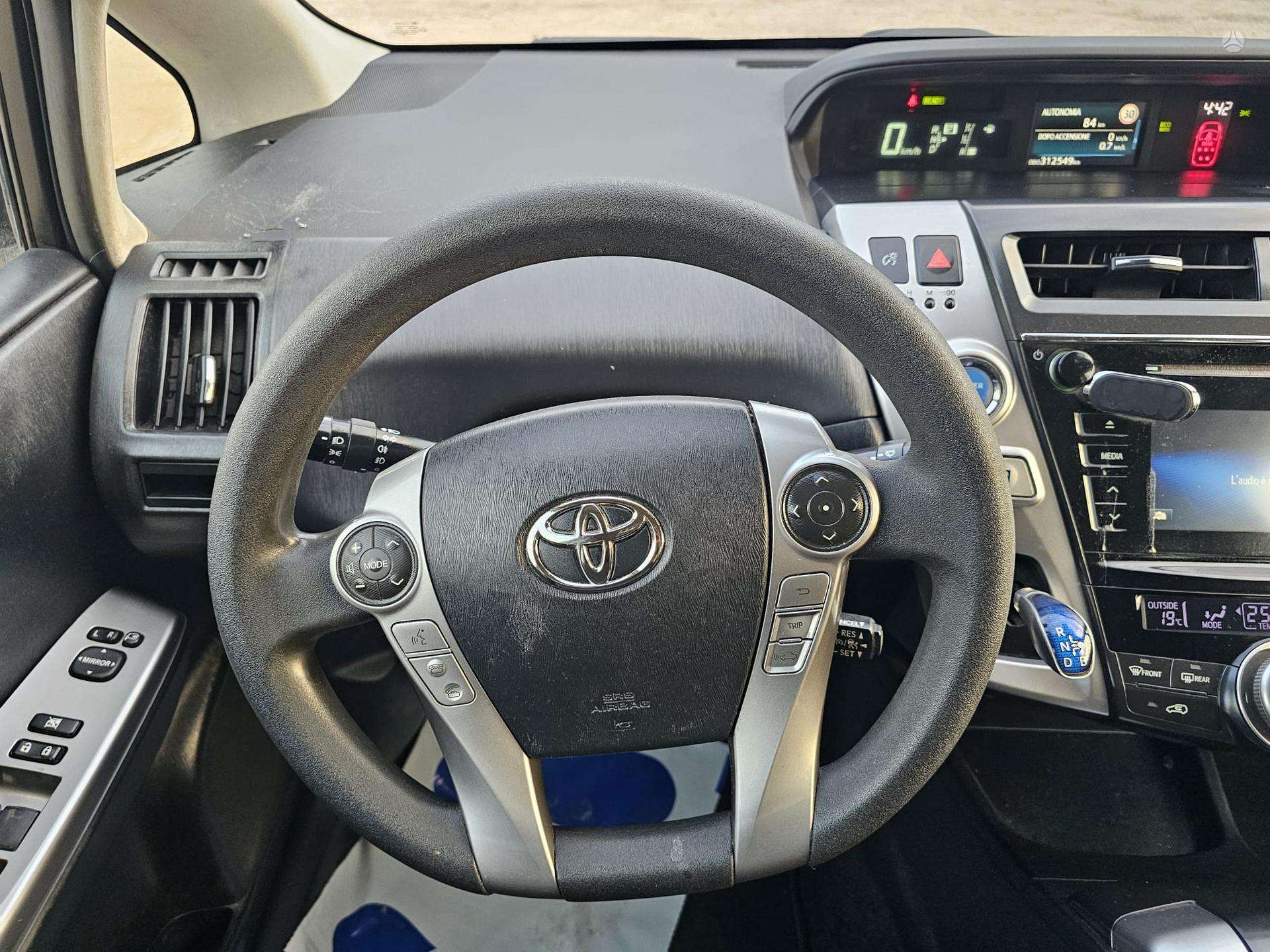 Toyota Prius+ nuotrauka 7