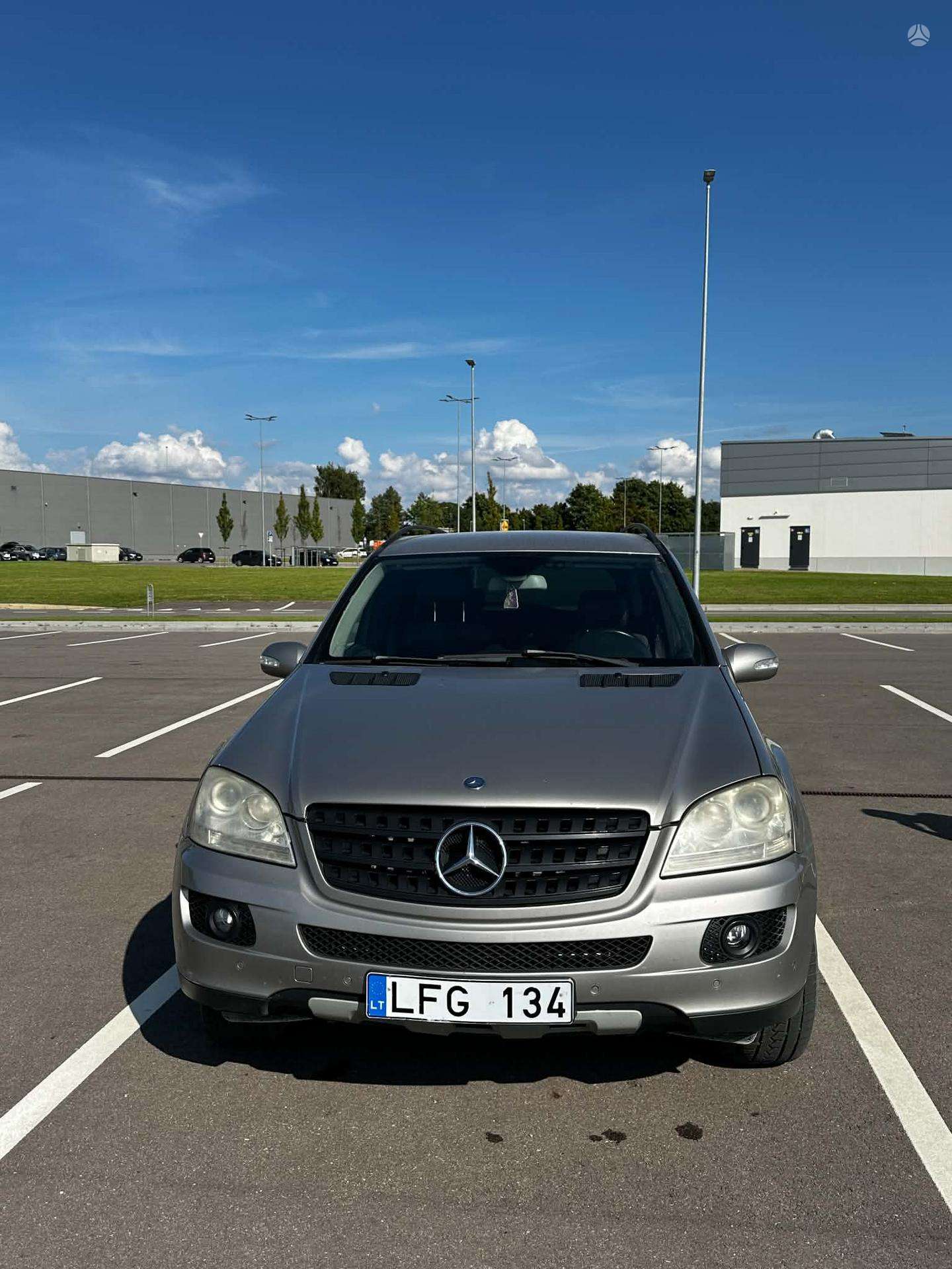 Photo 1 of 4