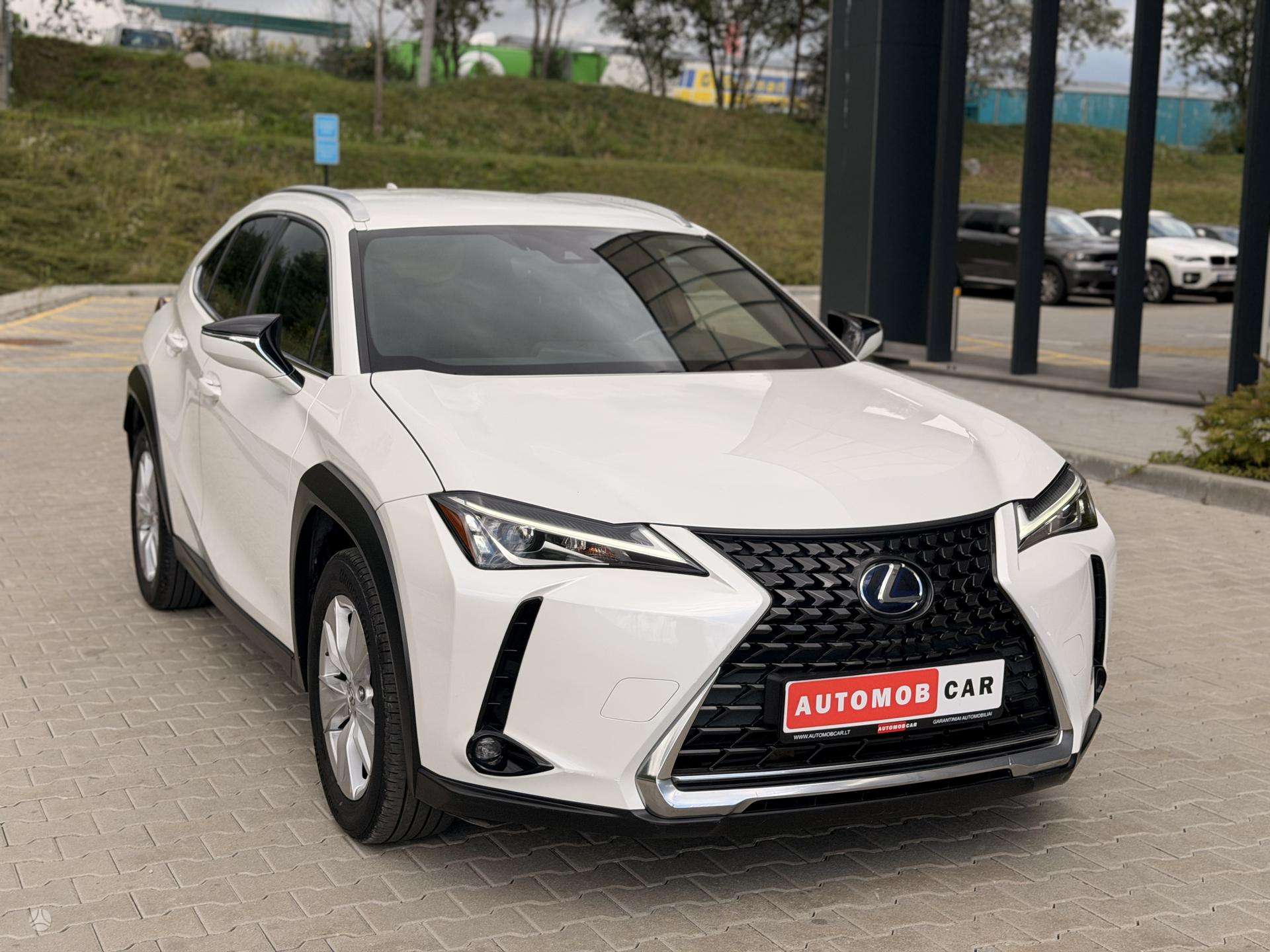 Lexus UX 250h nuotrauka 4