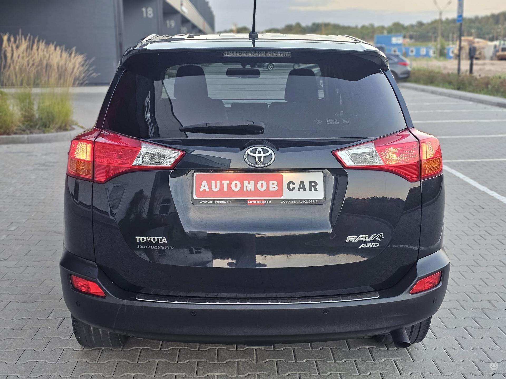 Toyota RAV4 nuotrauka 6