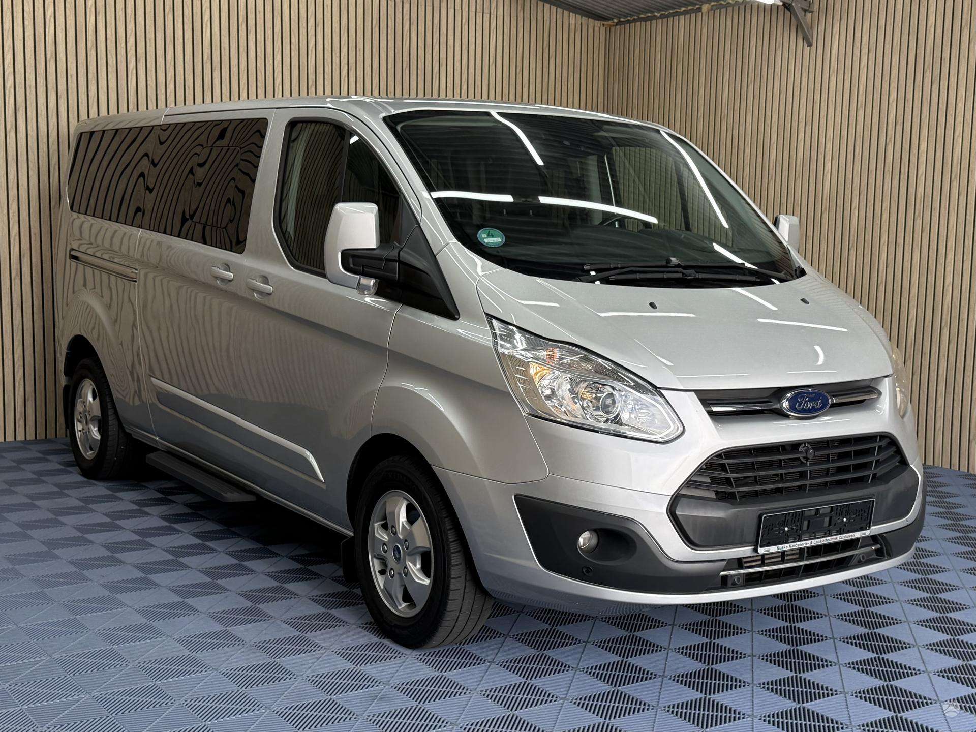 Ford Tourneo Custom
