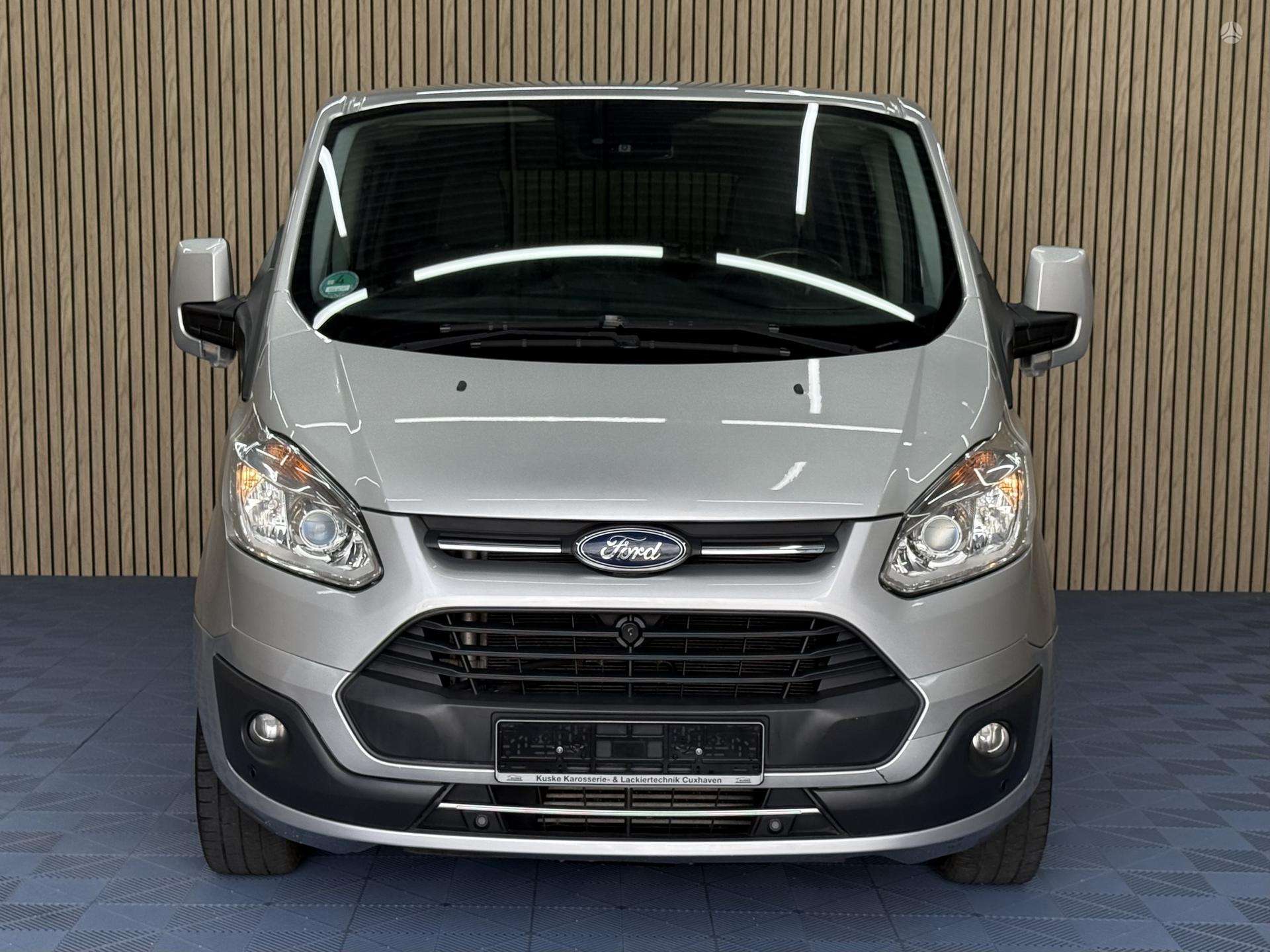Ford Tourneo Custom