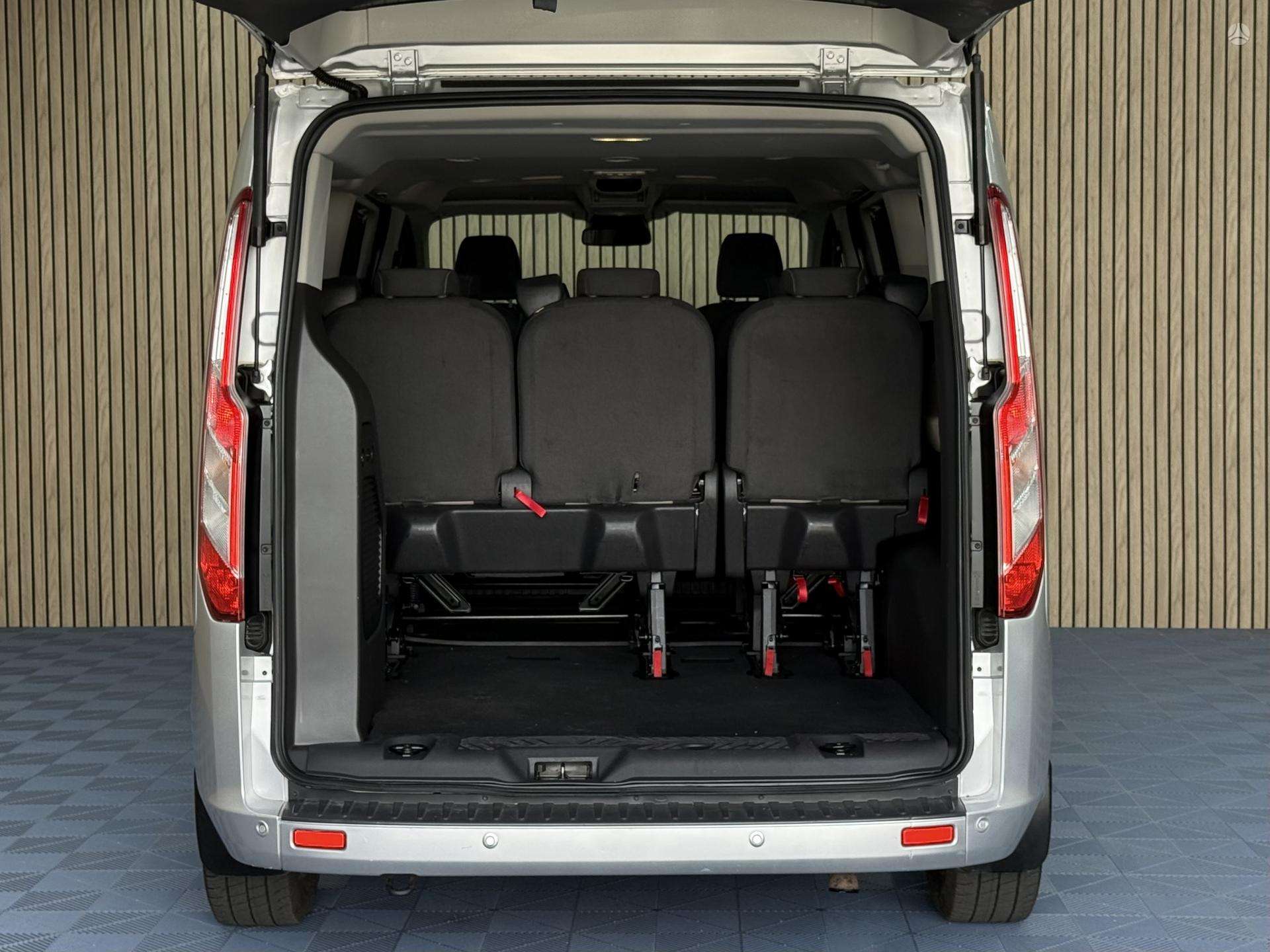 Ford Tourneo Custom