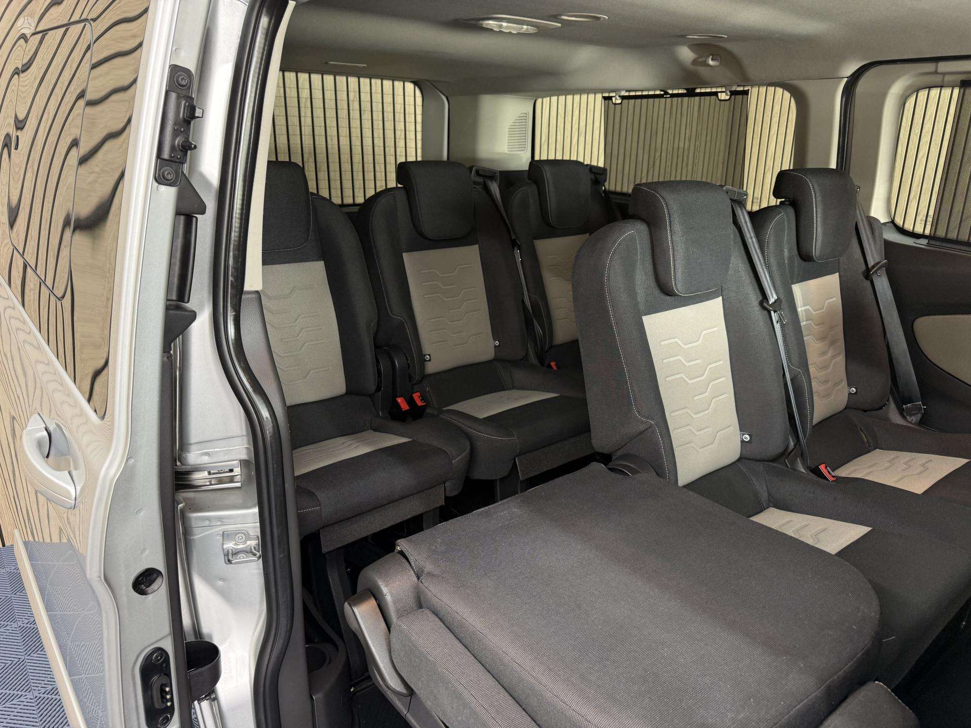 Ford Tourneo Custom