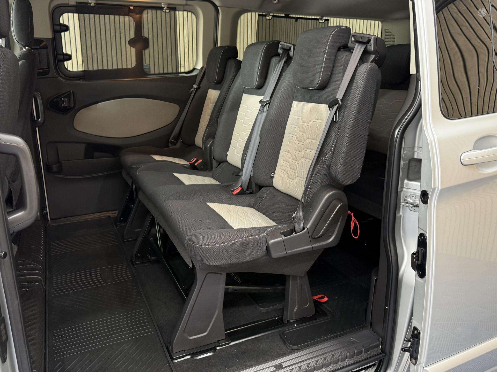 Ford Tourneo Custom