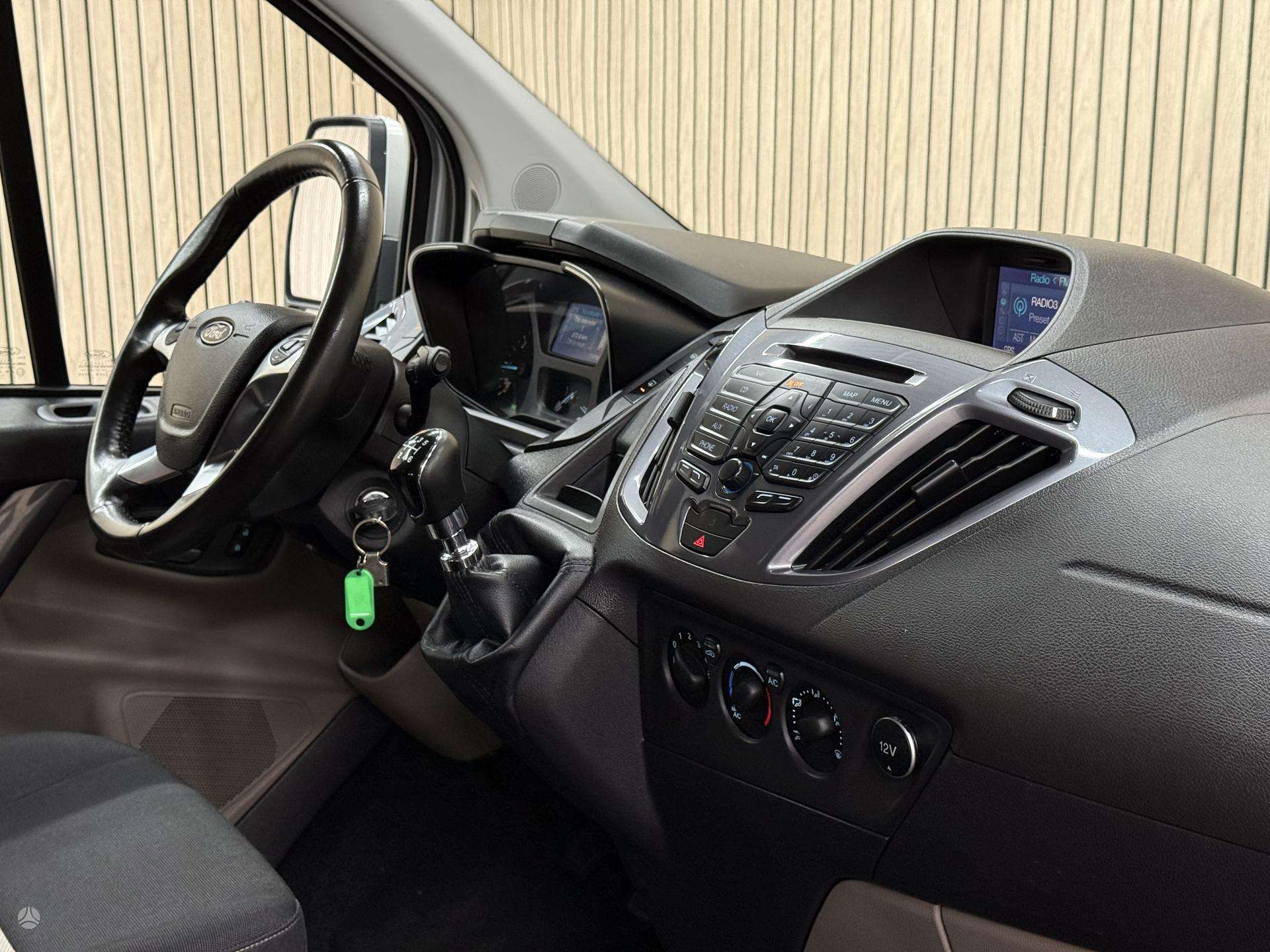 Ford Tourneo Custom