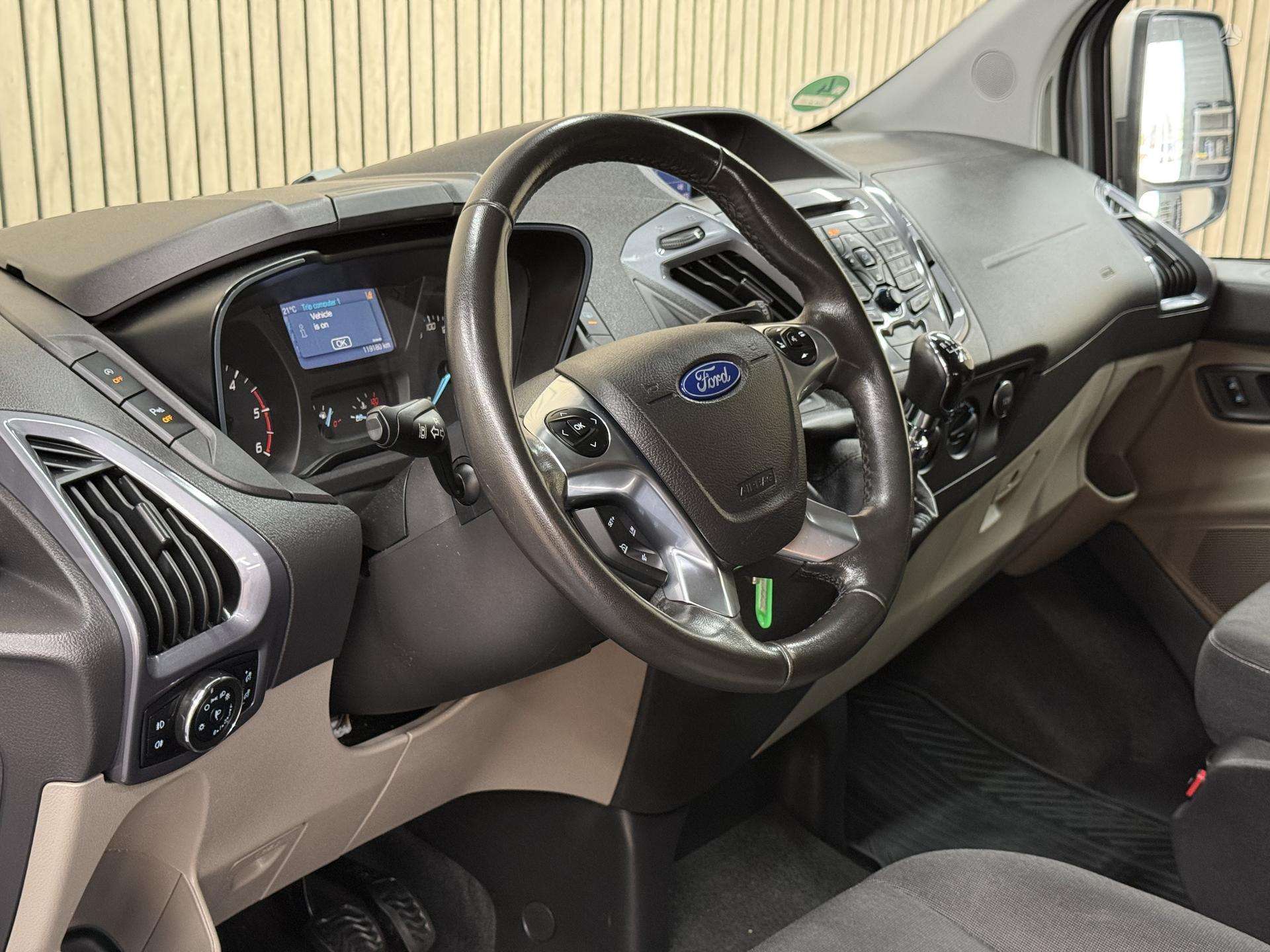Ford Tourneo Custom