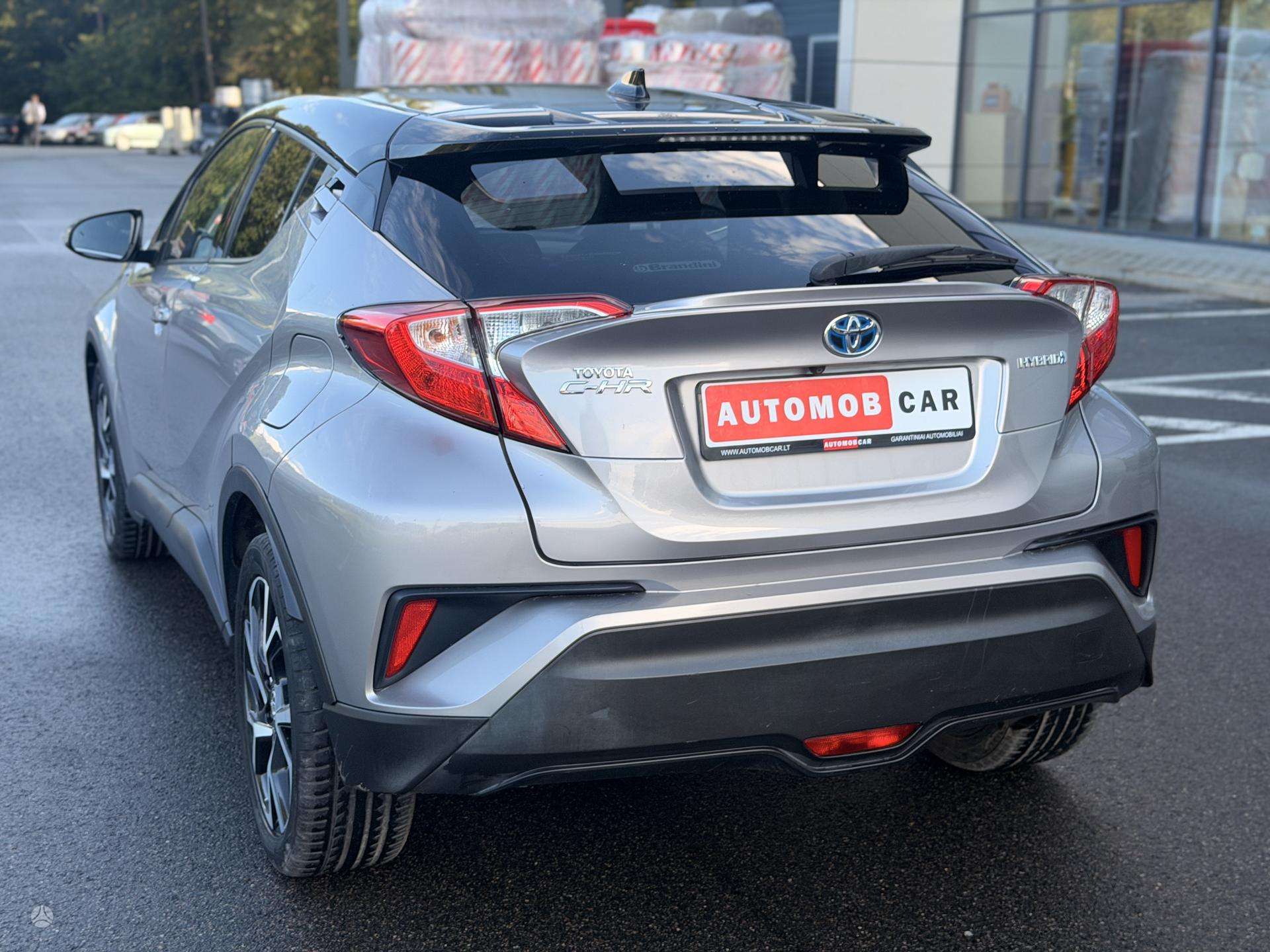 Toyota C-HR nuotrauka 8