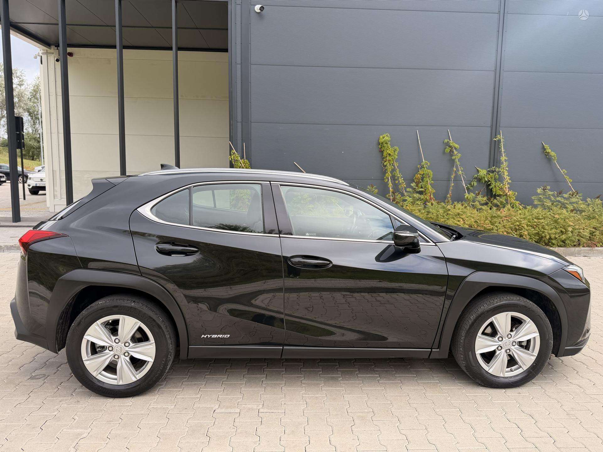 Lexus UX 250h nuotrauka 7