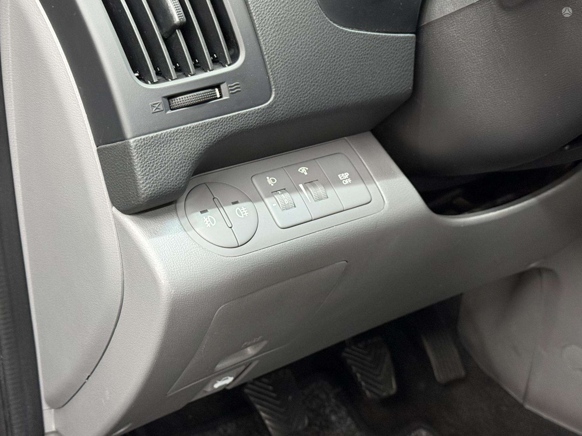 Hyundai H1