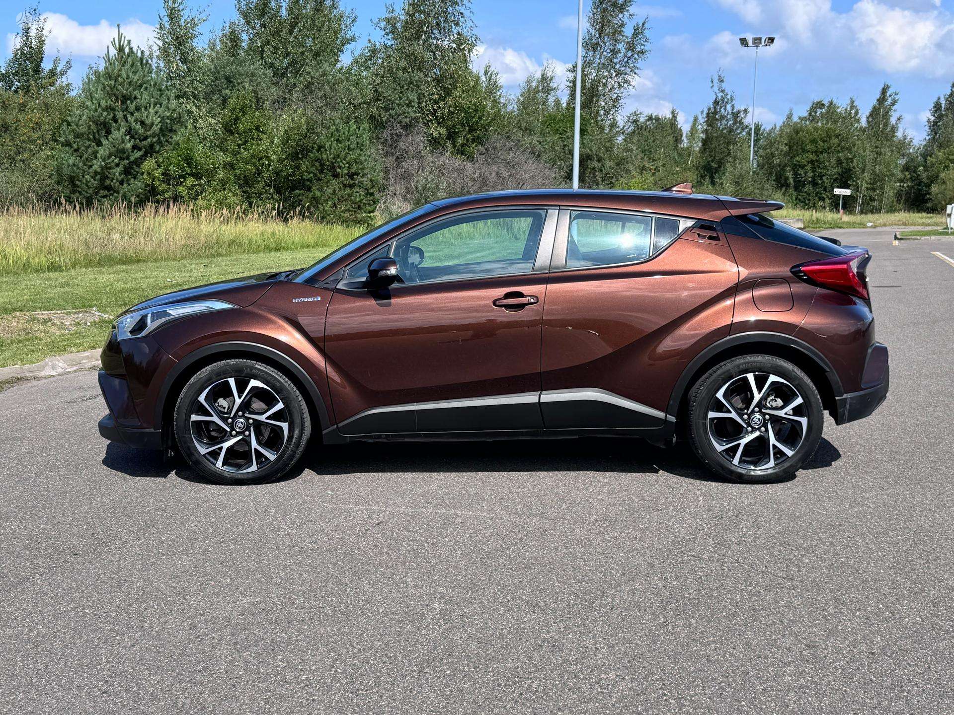 Toyota C-HR nuotrauka 3