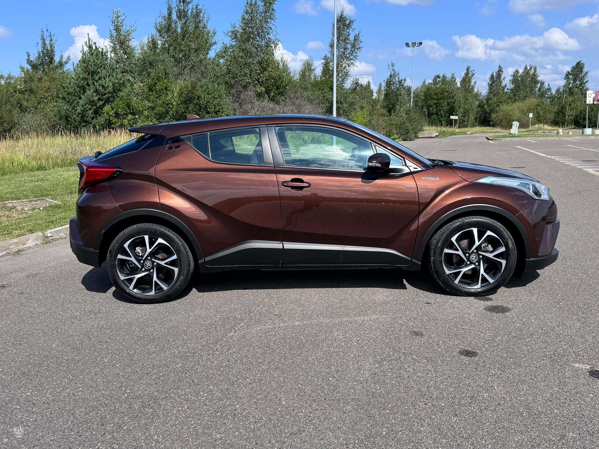 Toyota C-HR nuotrauka 7