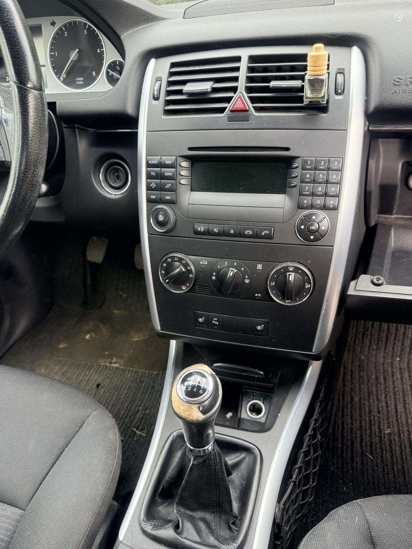 Photo 1 of 4