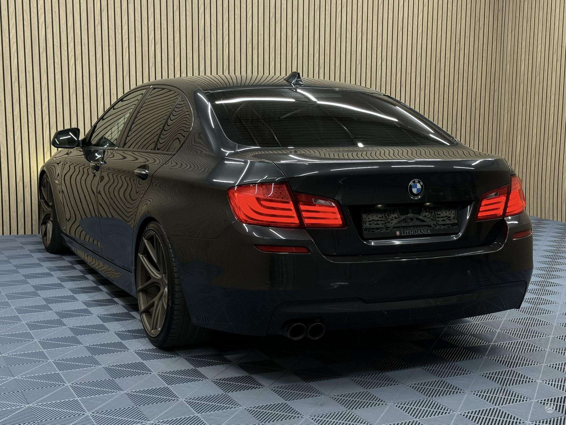 BMW 530