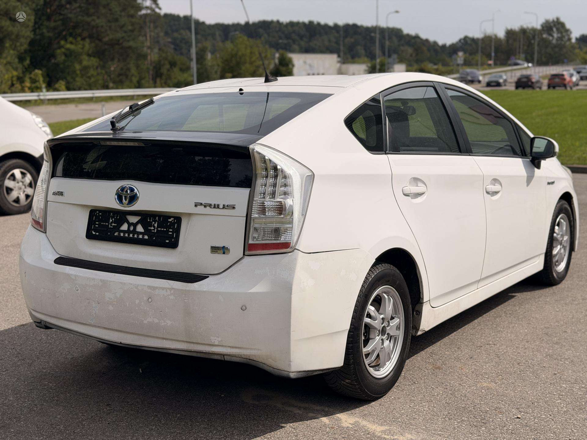 Toyota Prius nuotrauka 5