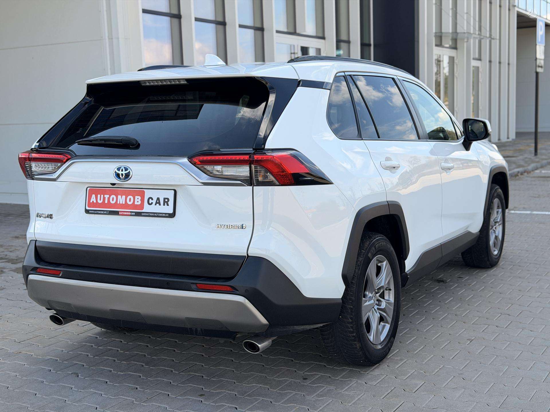 Toyota RAV4 nuotrauka 8