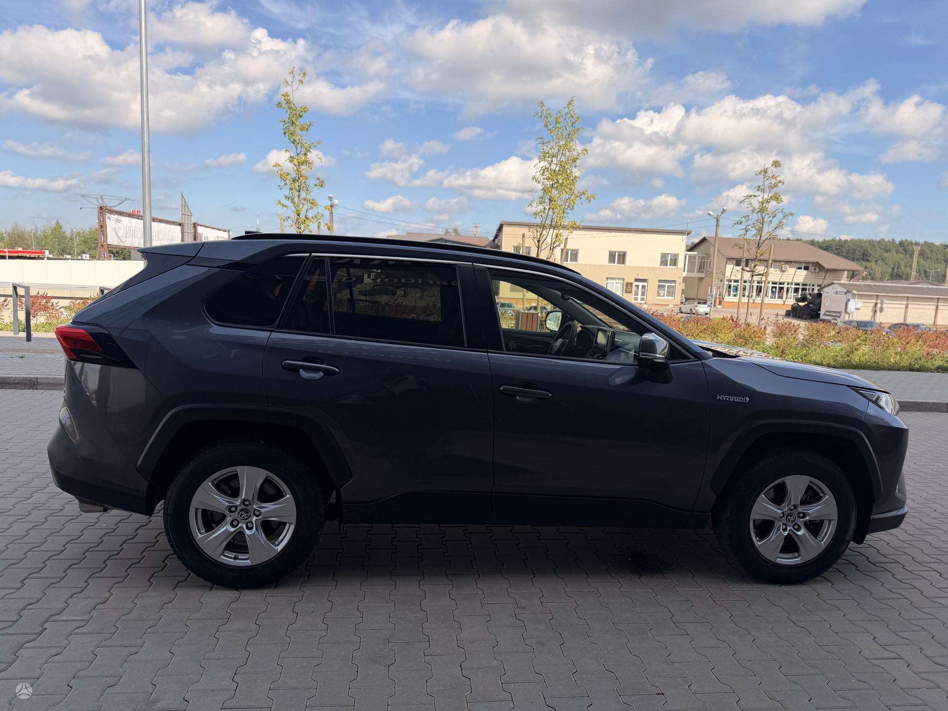 Toyota RAV4 nuotrauka 5