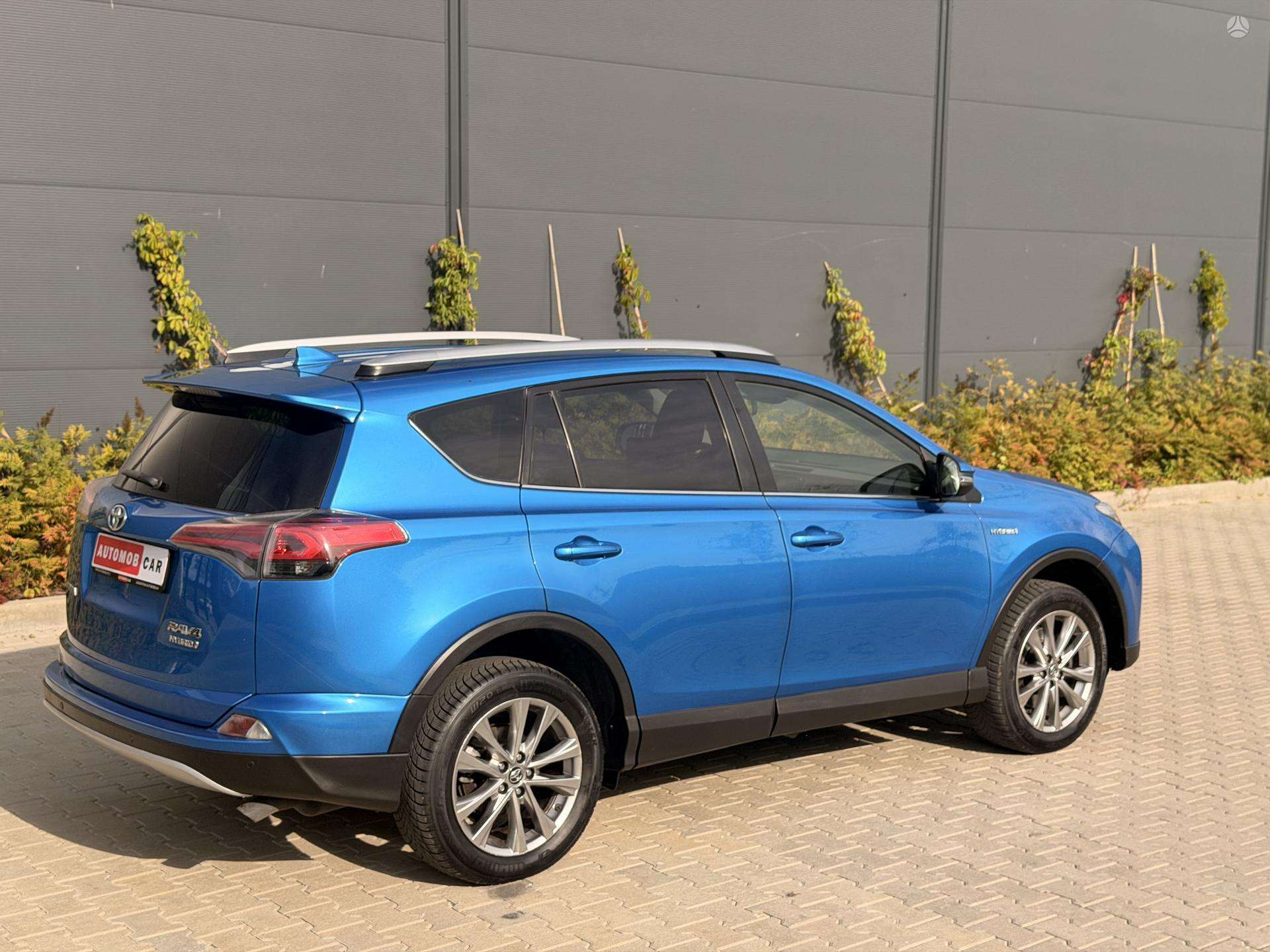 Toyota RAV4 nuotrauka 4