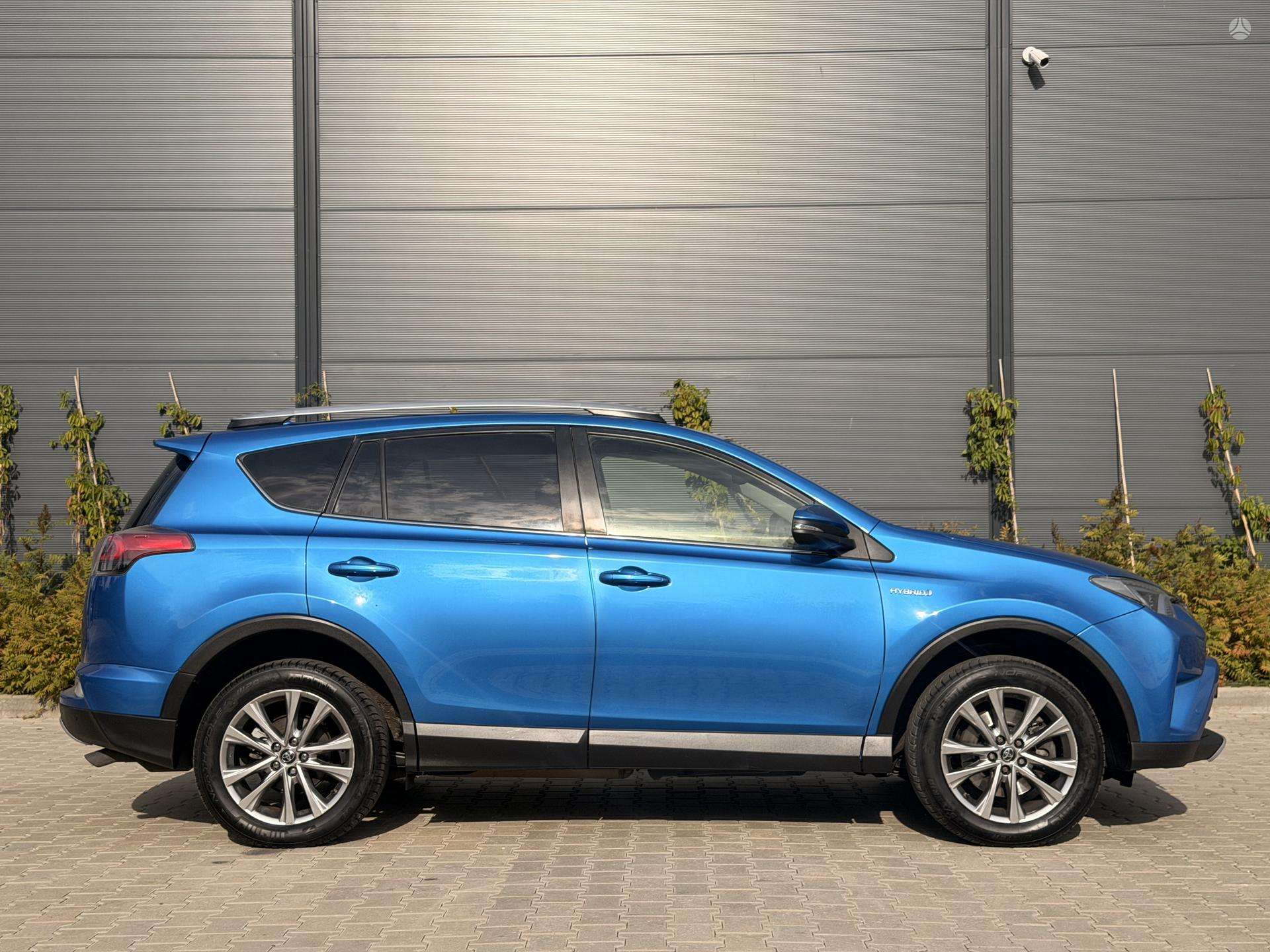 Toyota RAV4 nuotrauka 5
