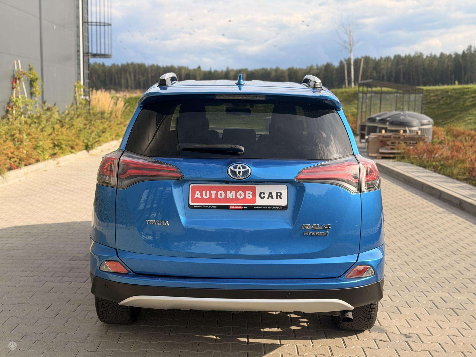 Toyota RAV4 nuotrauka 8
