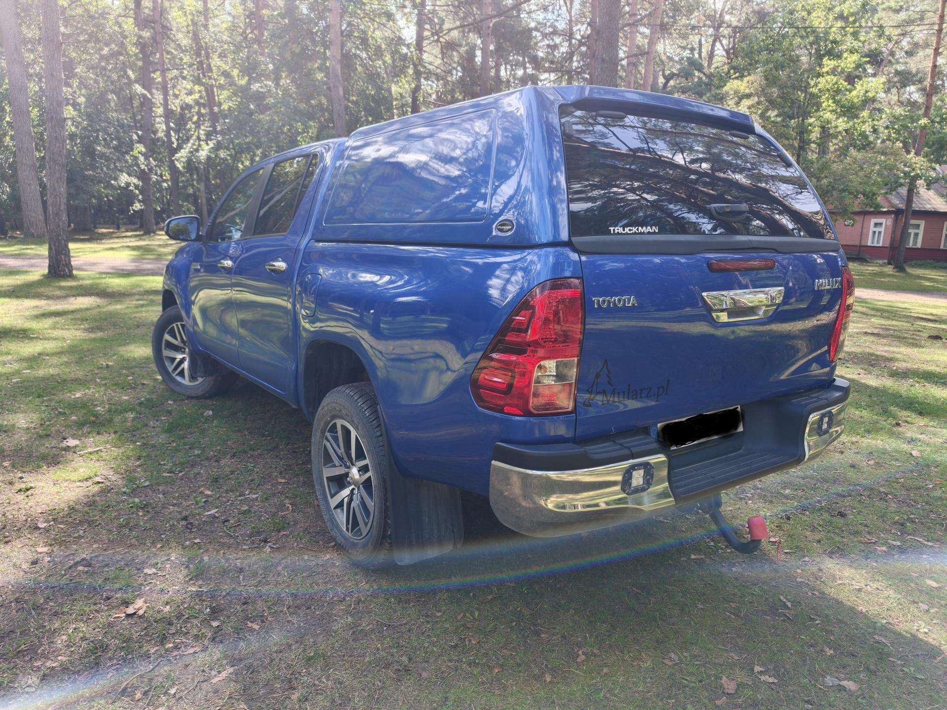 Photo 3 of 4