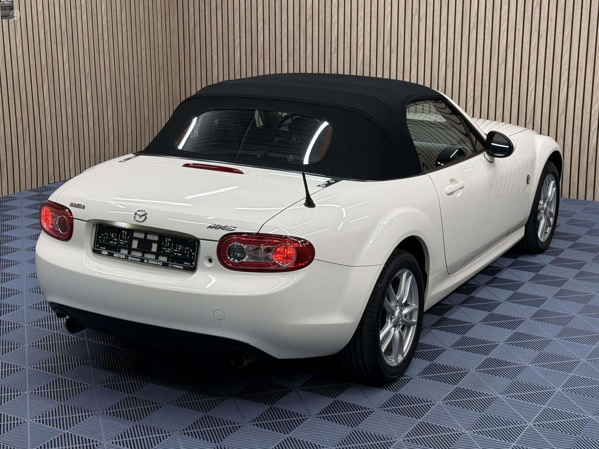 Mazda MX-5