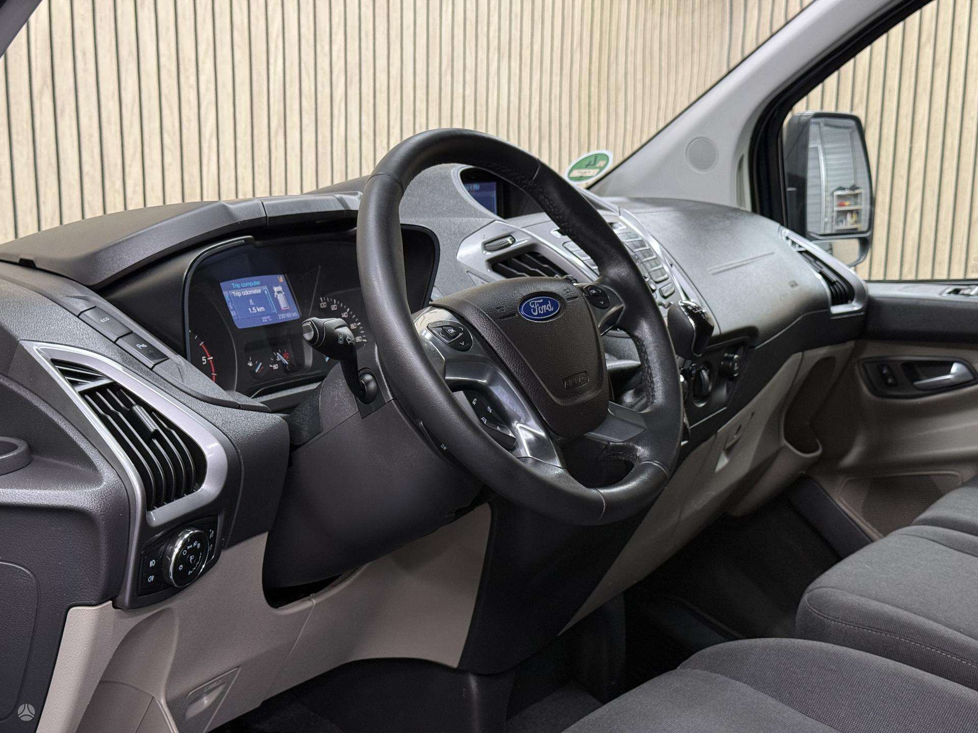 Ford Tourneo Custom