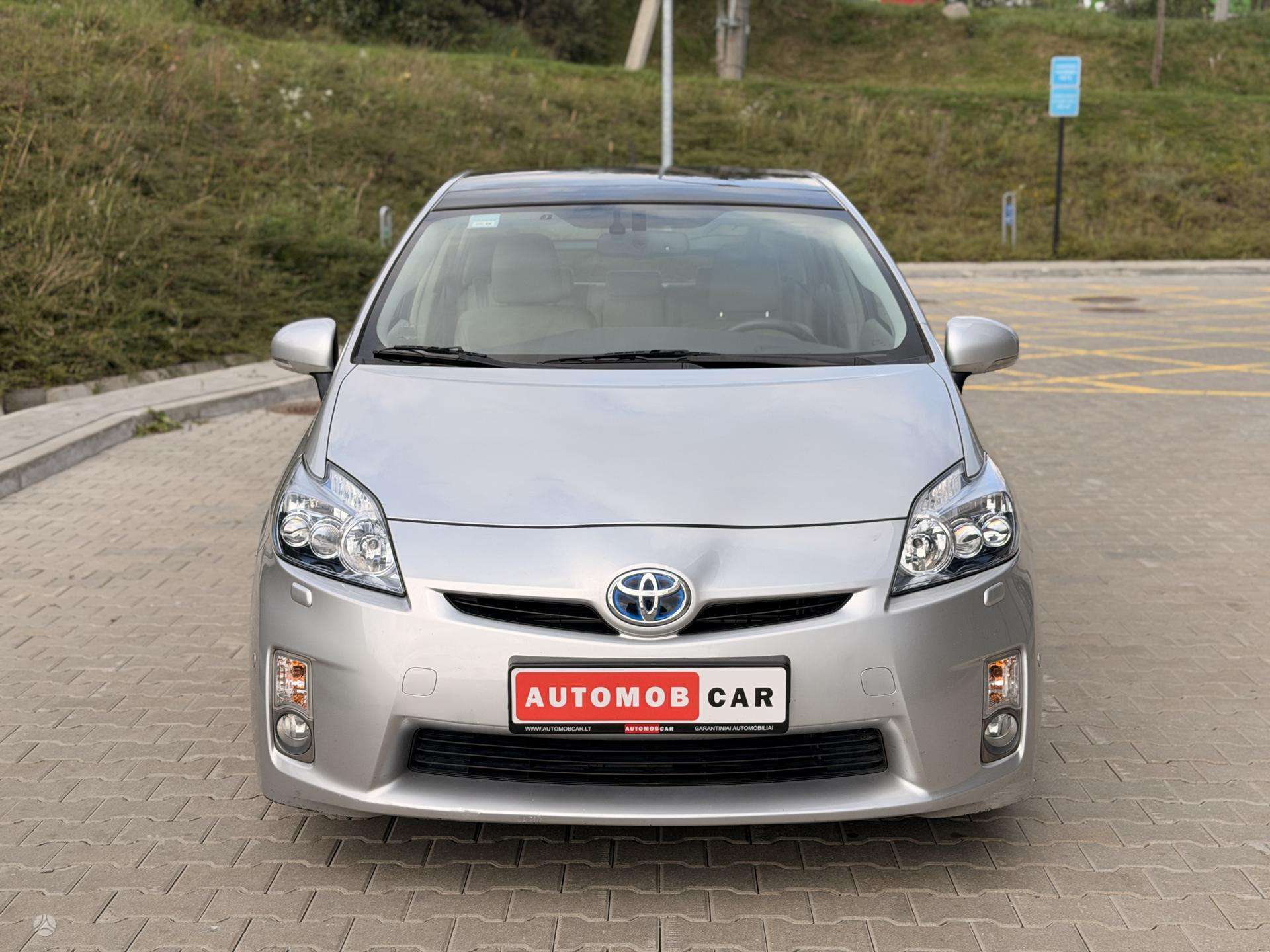 Toyota Prius nuotrauka 3