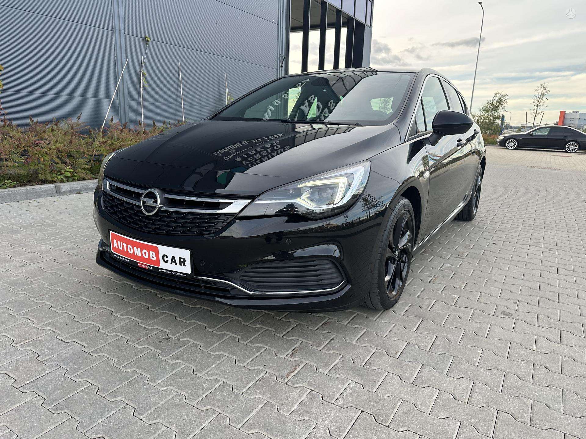 Opel Astra nuotrauka 1 iš 36