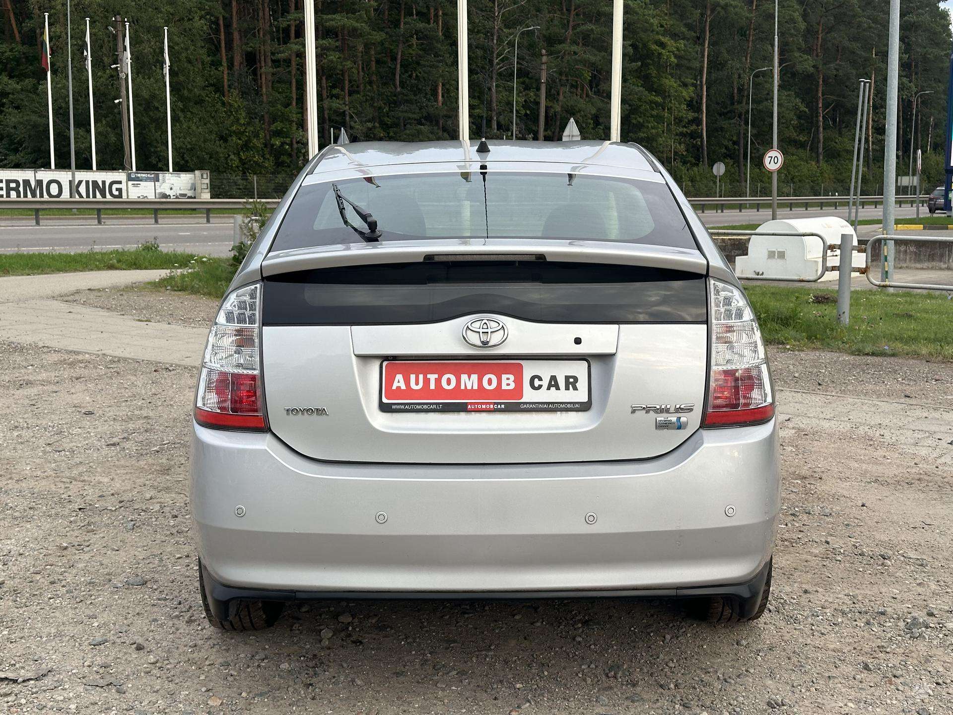 Toyota Prius nuotrauka 8