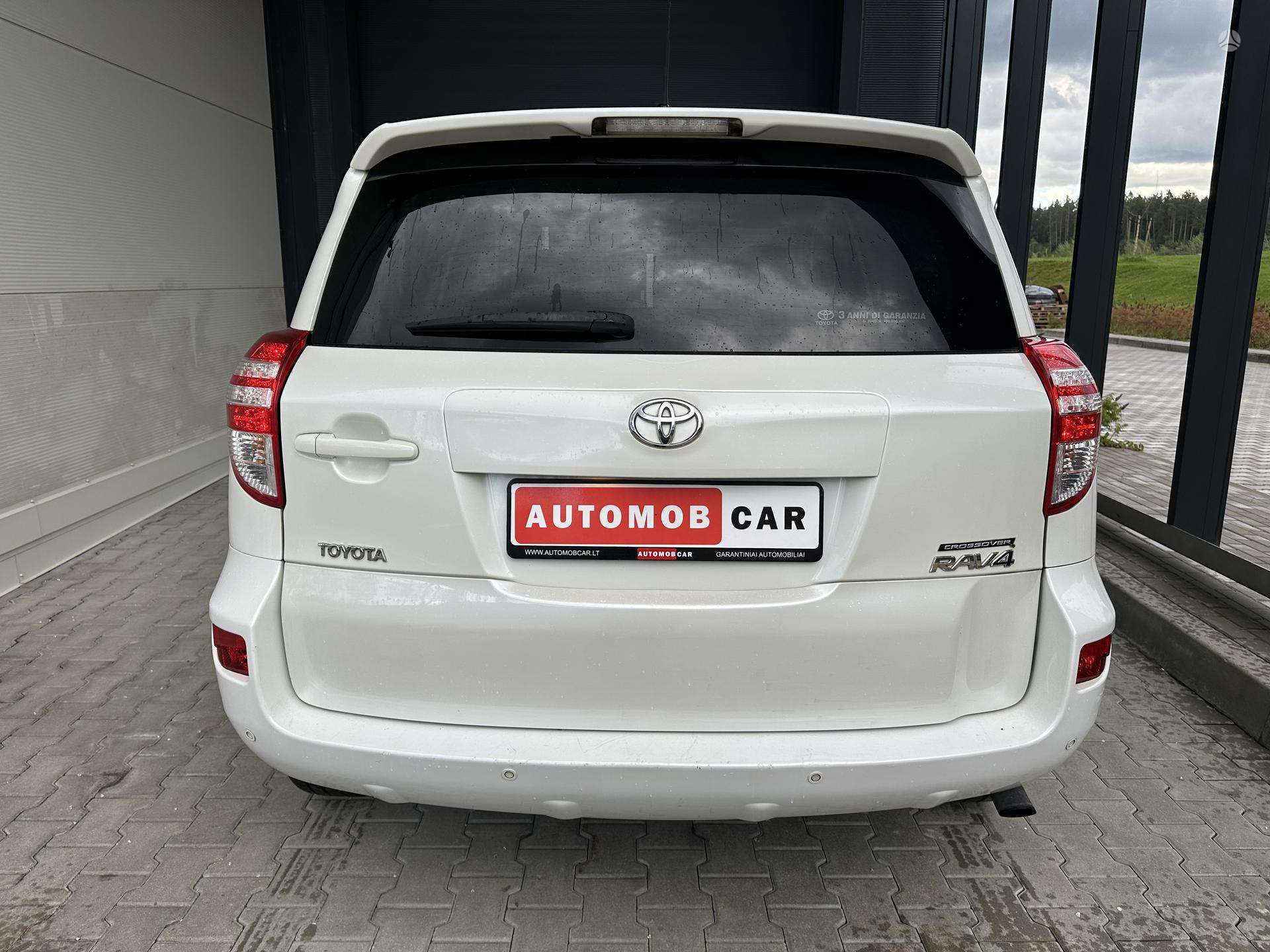 Toyota RAV4 nuotrauka 7