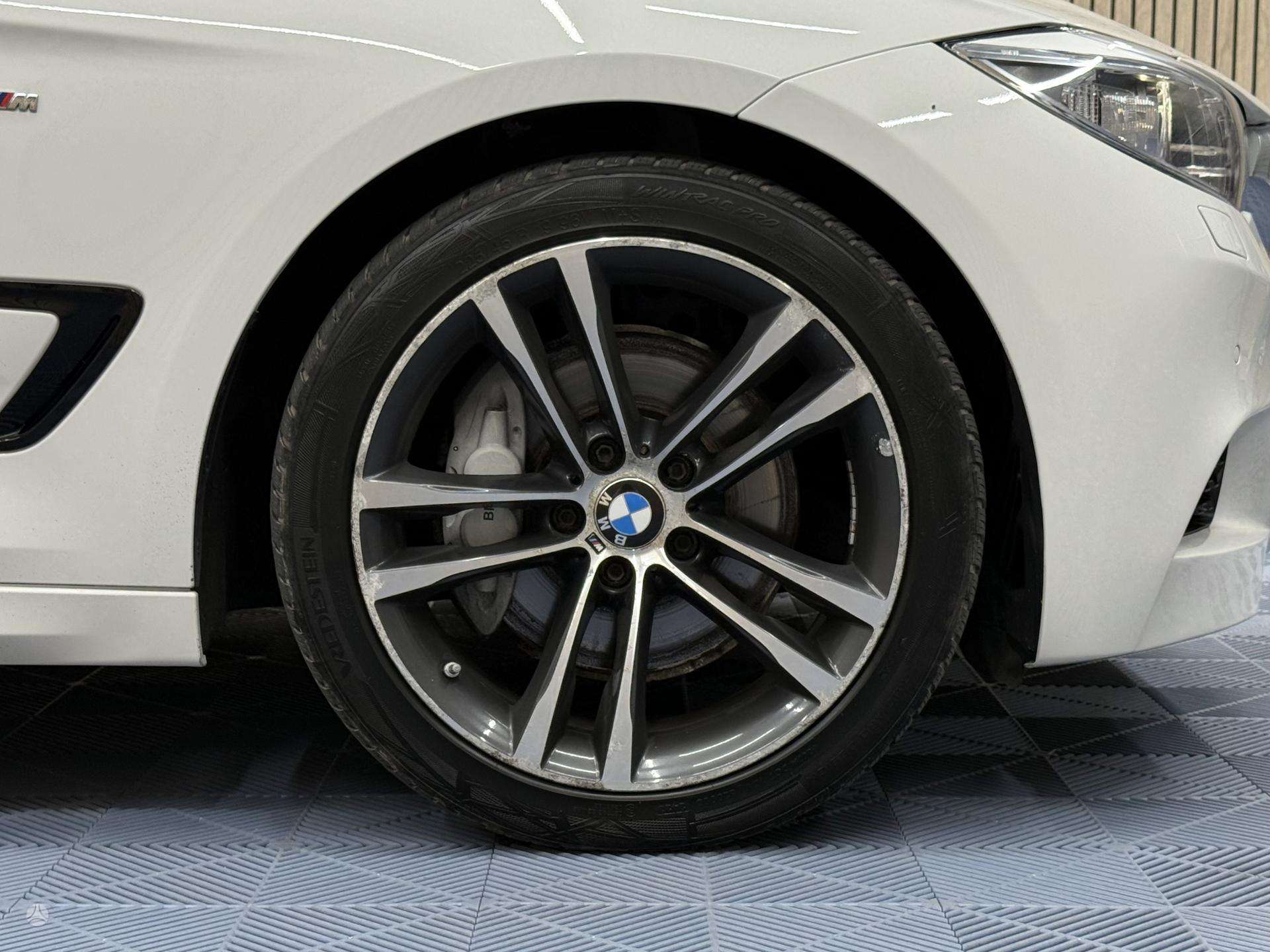 BMW 335 Gran Turismo