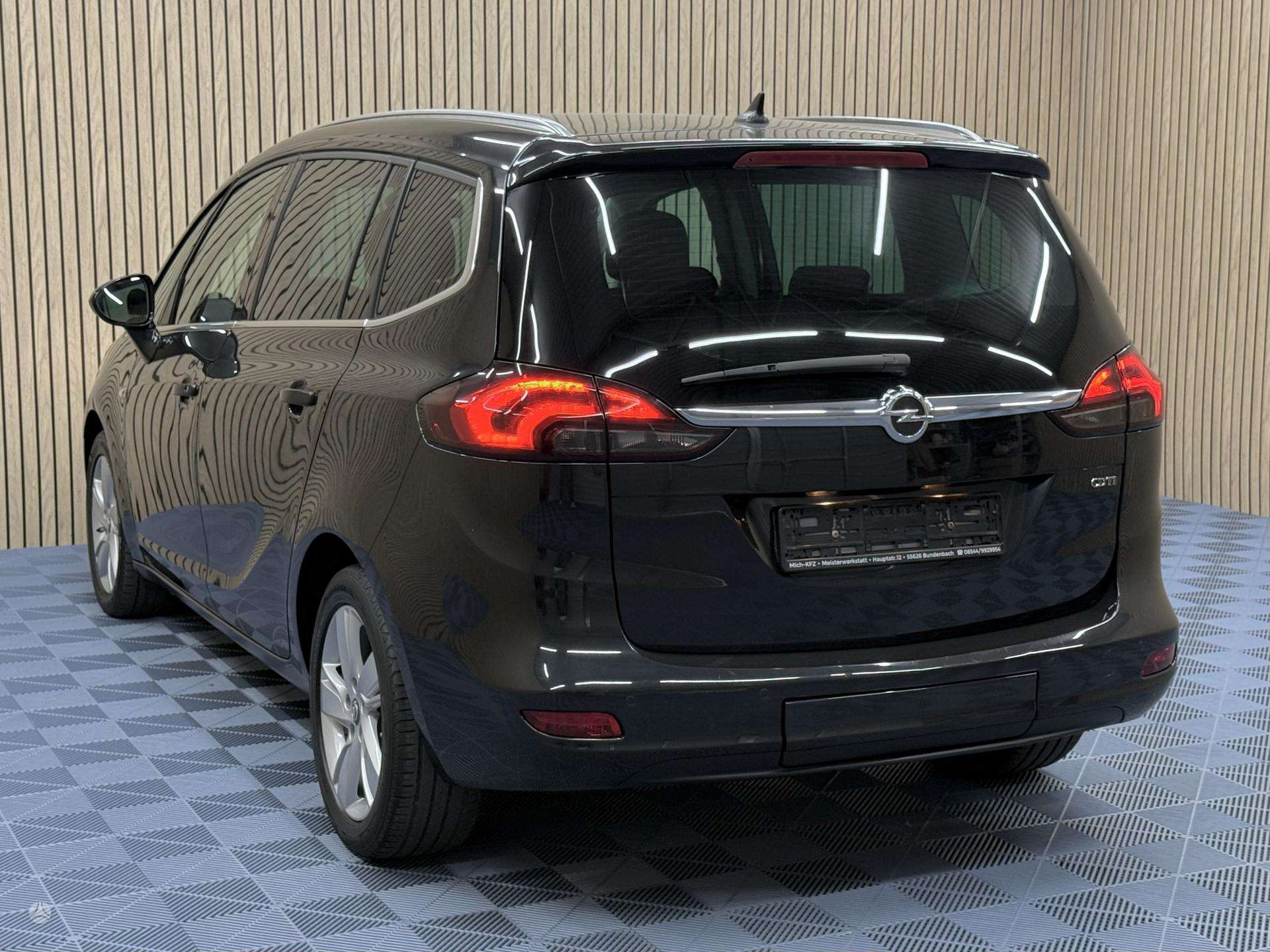 Opel Zafira Tourer