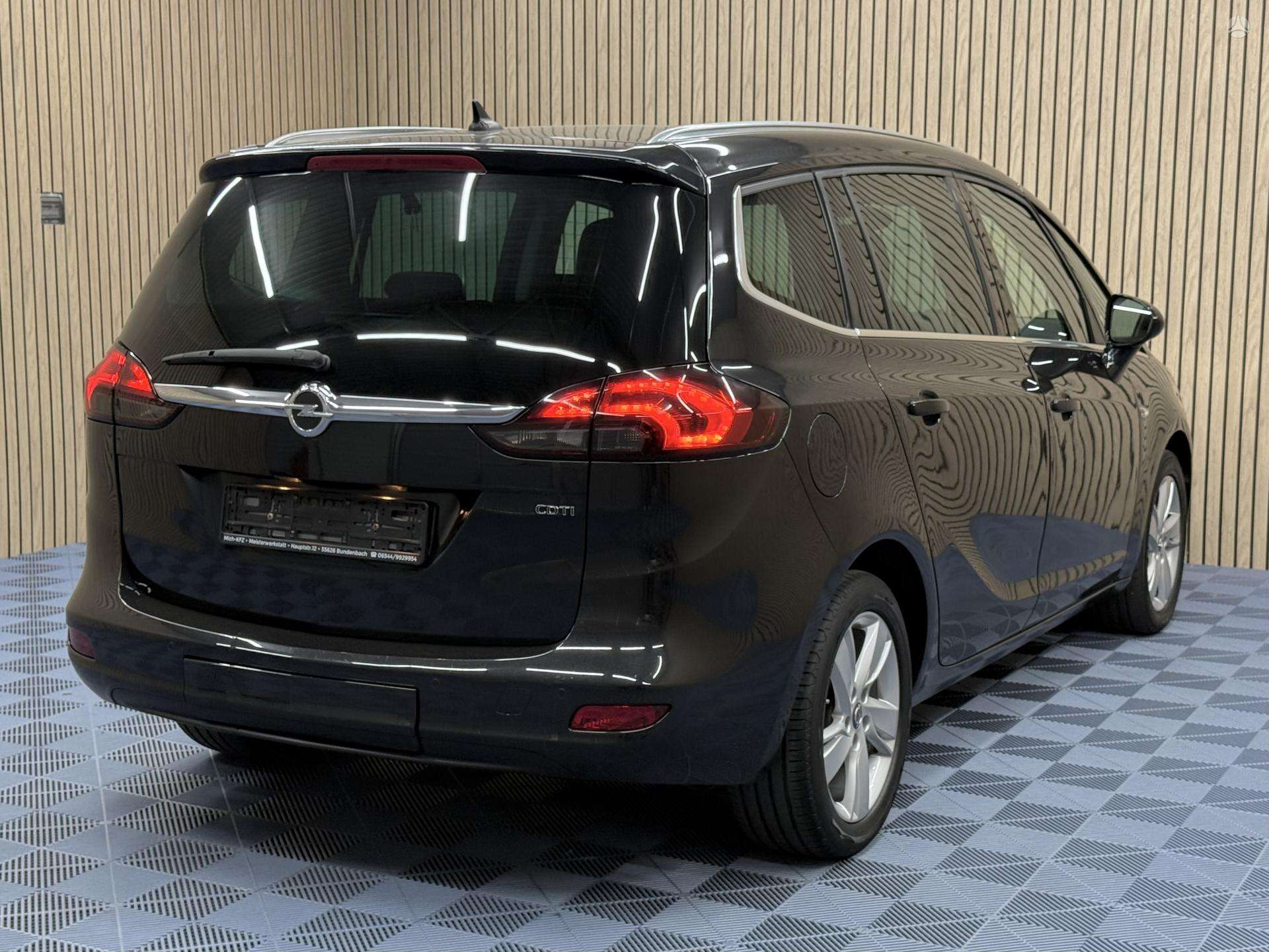 Opel Zafira Tourer