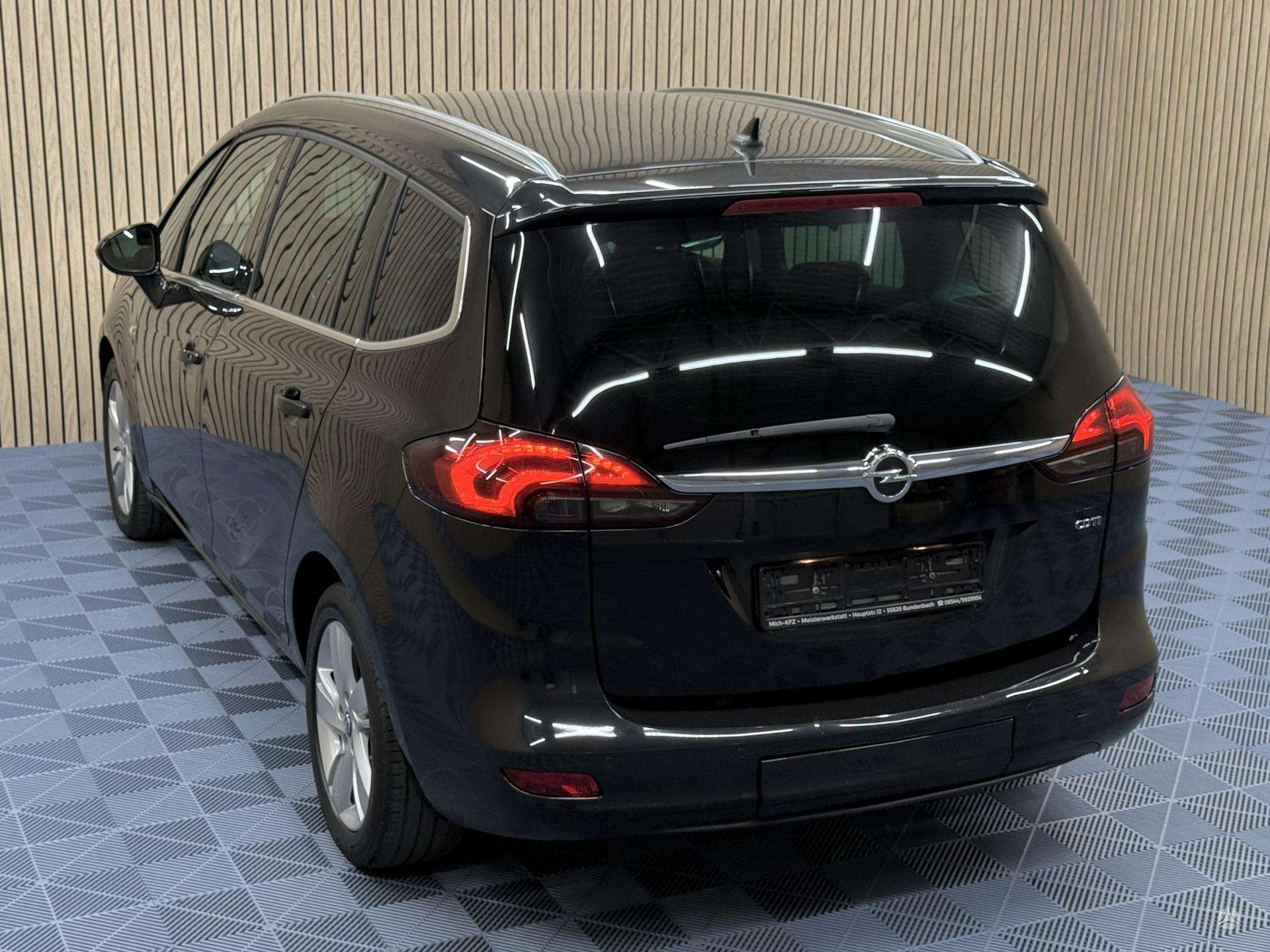 Opel Zafira Tourer